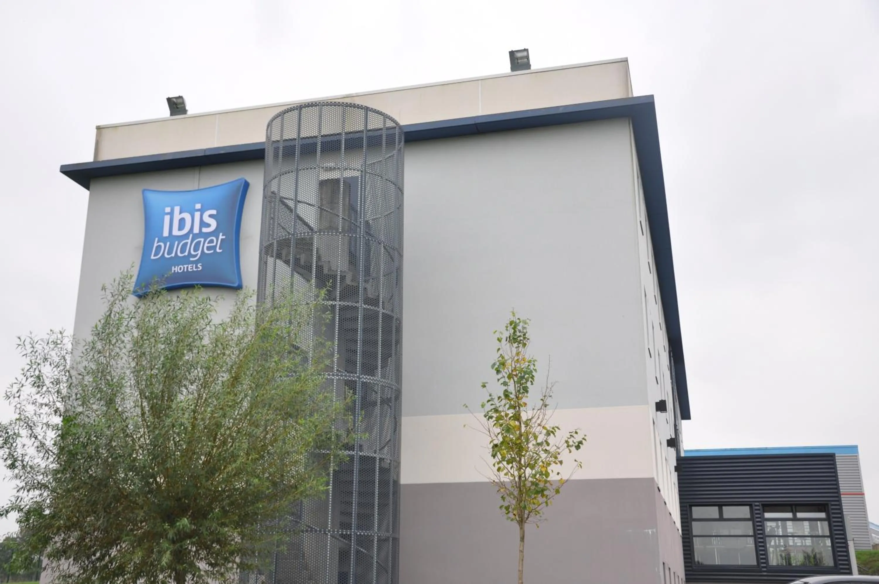 Property building in ibis budget Rennes Route de Saint Malo