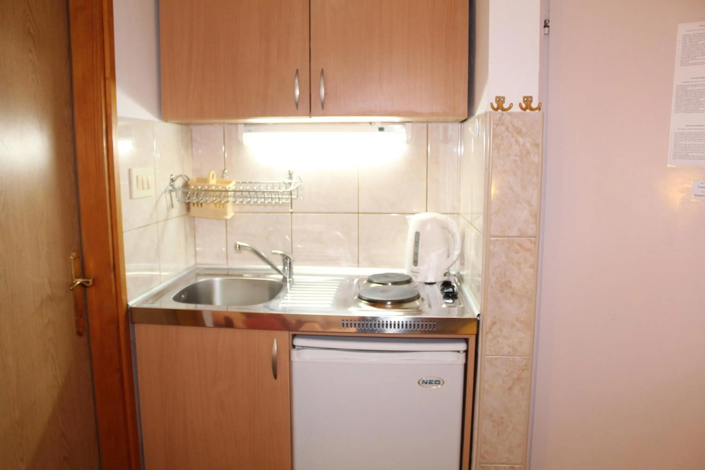 Kitchen or kitchenette in Guest House Tomanovic