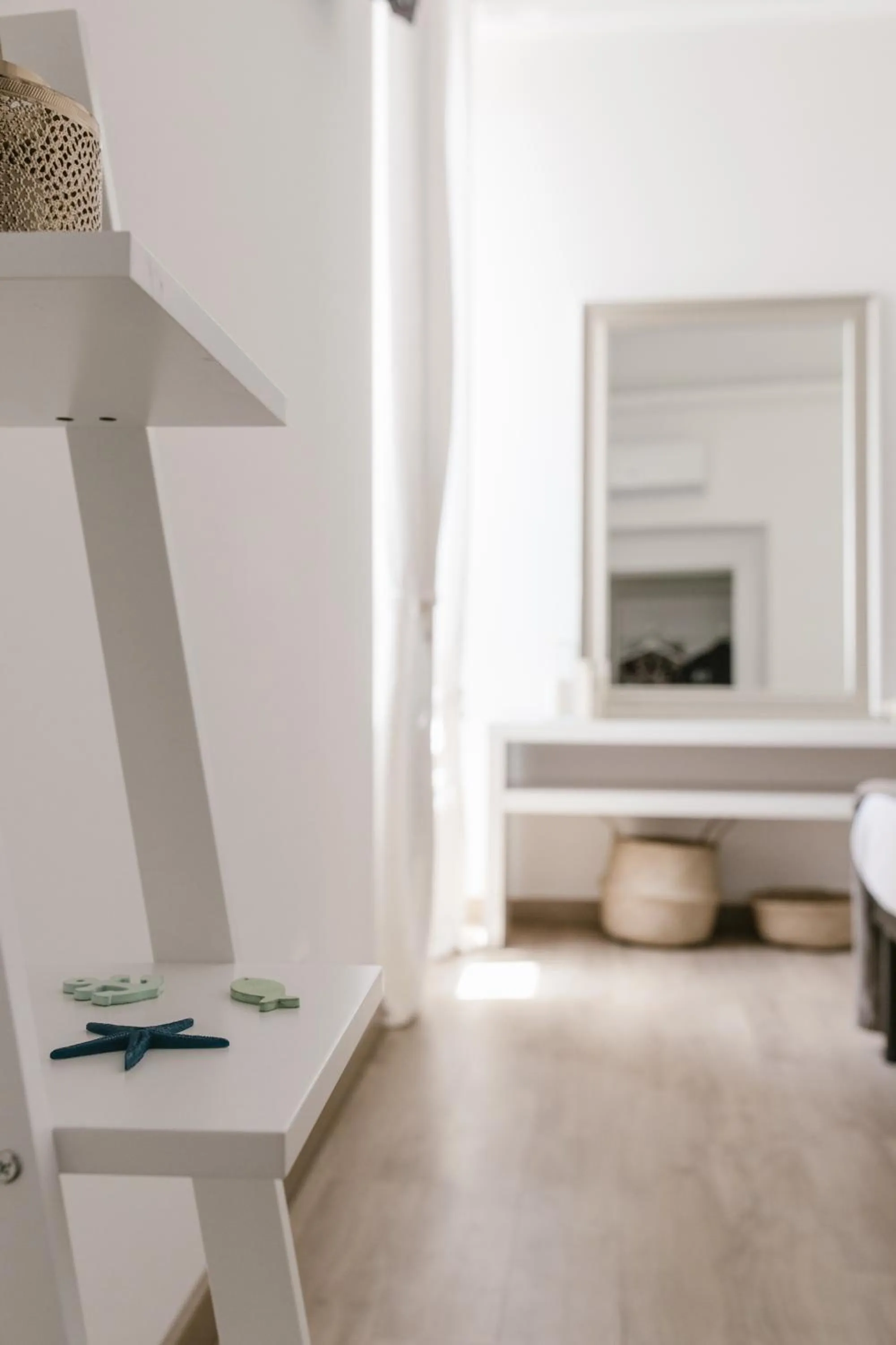 Decorative detail in Stazione a mare