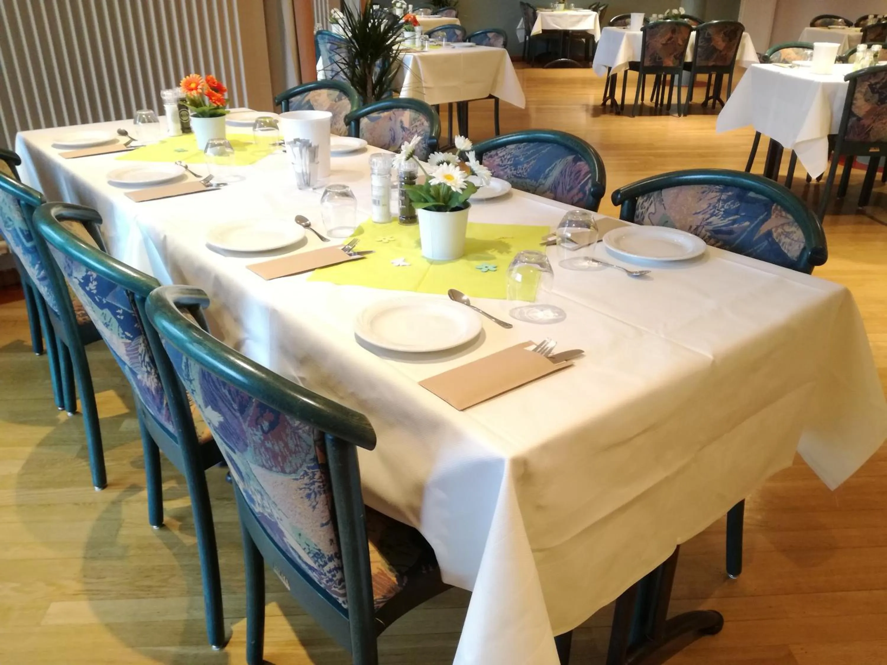 Restaurant/places to eat in Park Hotel Kelmis