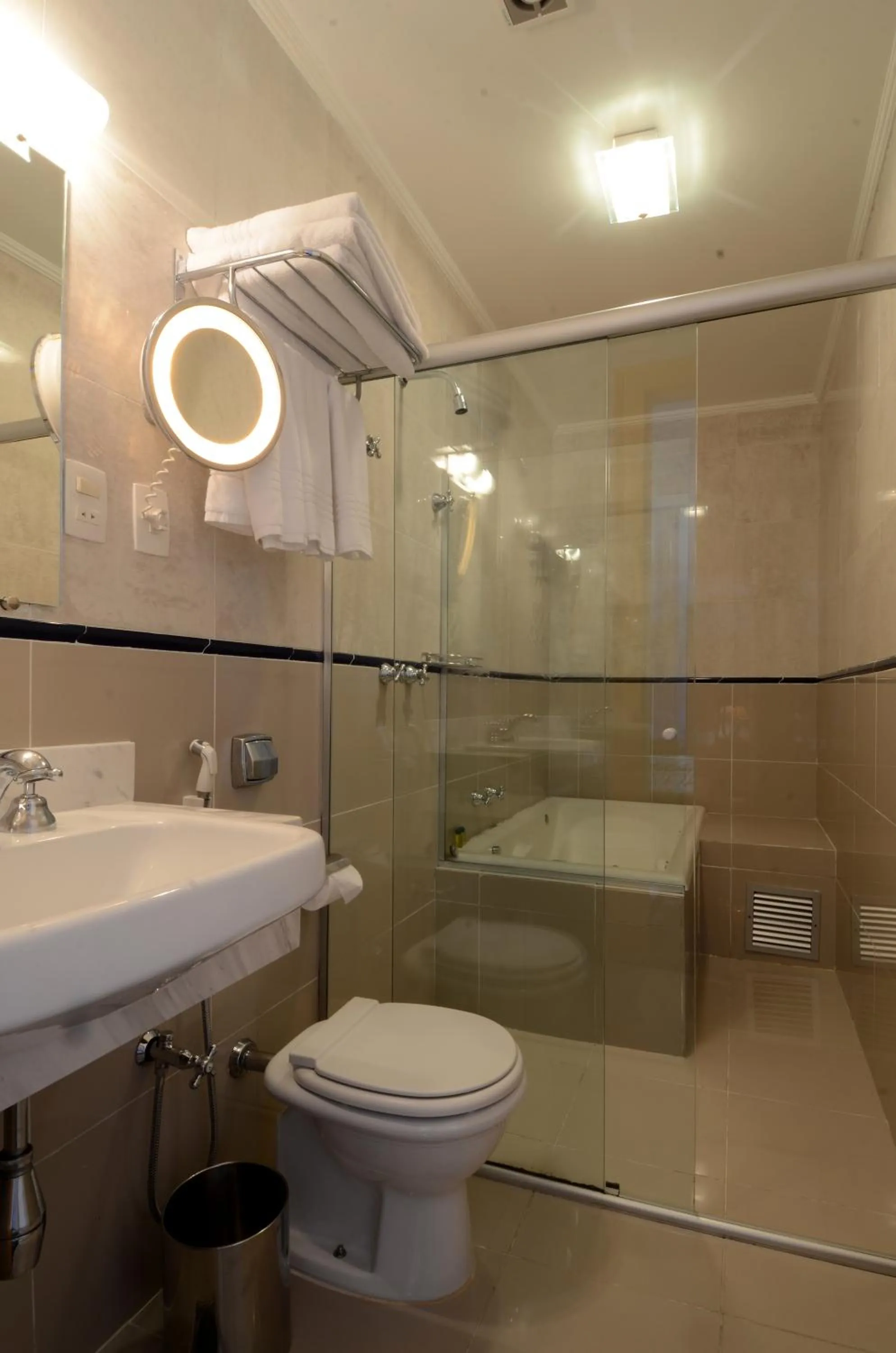 Bathroom in Pousada Solar da Ópera