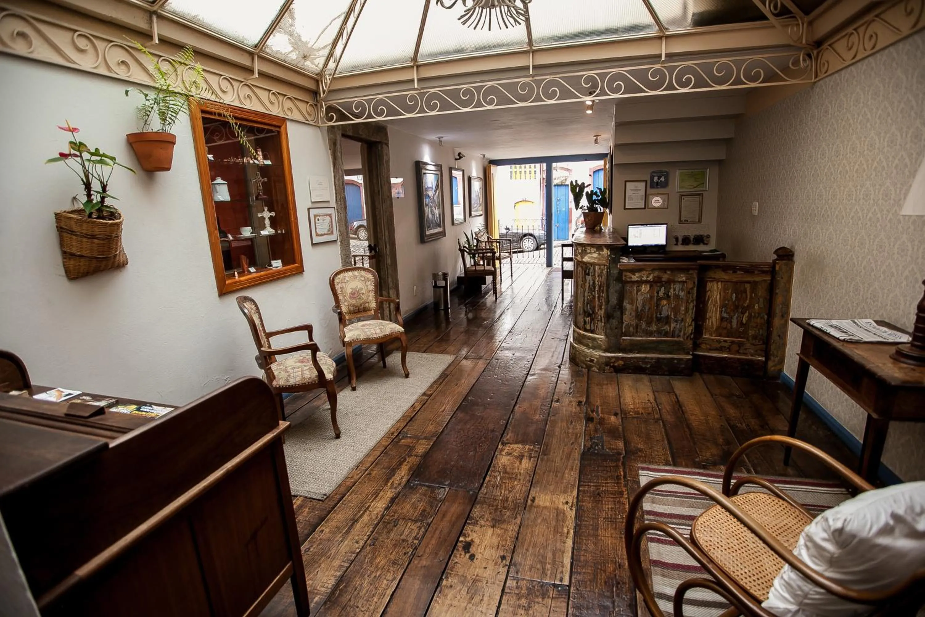 Lobby or reception in Pousada Solar da Ópera