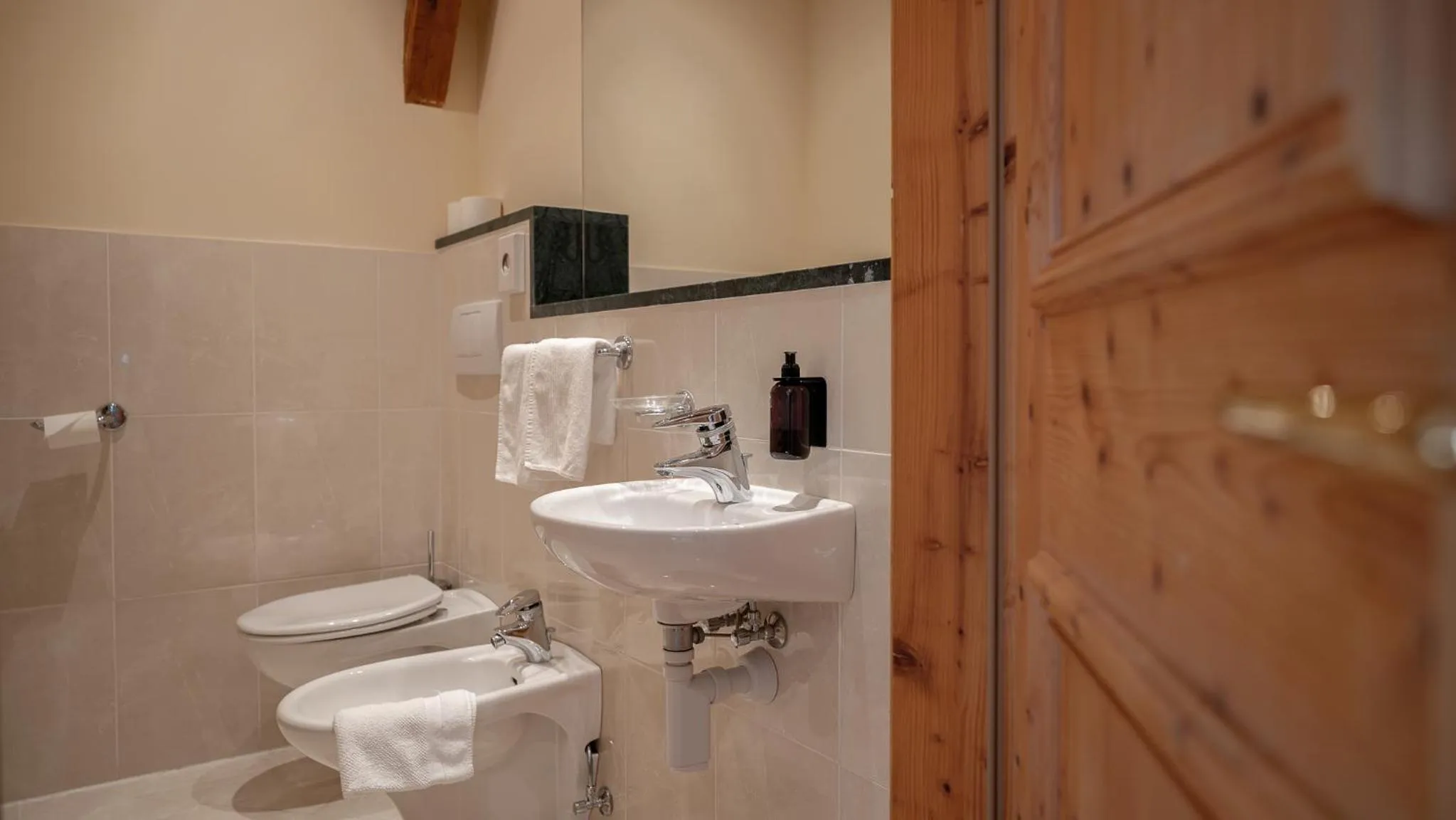 Bathroom in Hotel Ansitz Kematen ***S