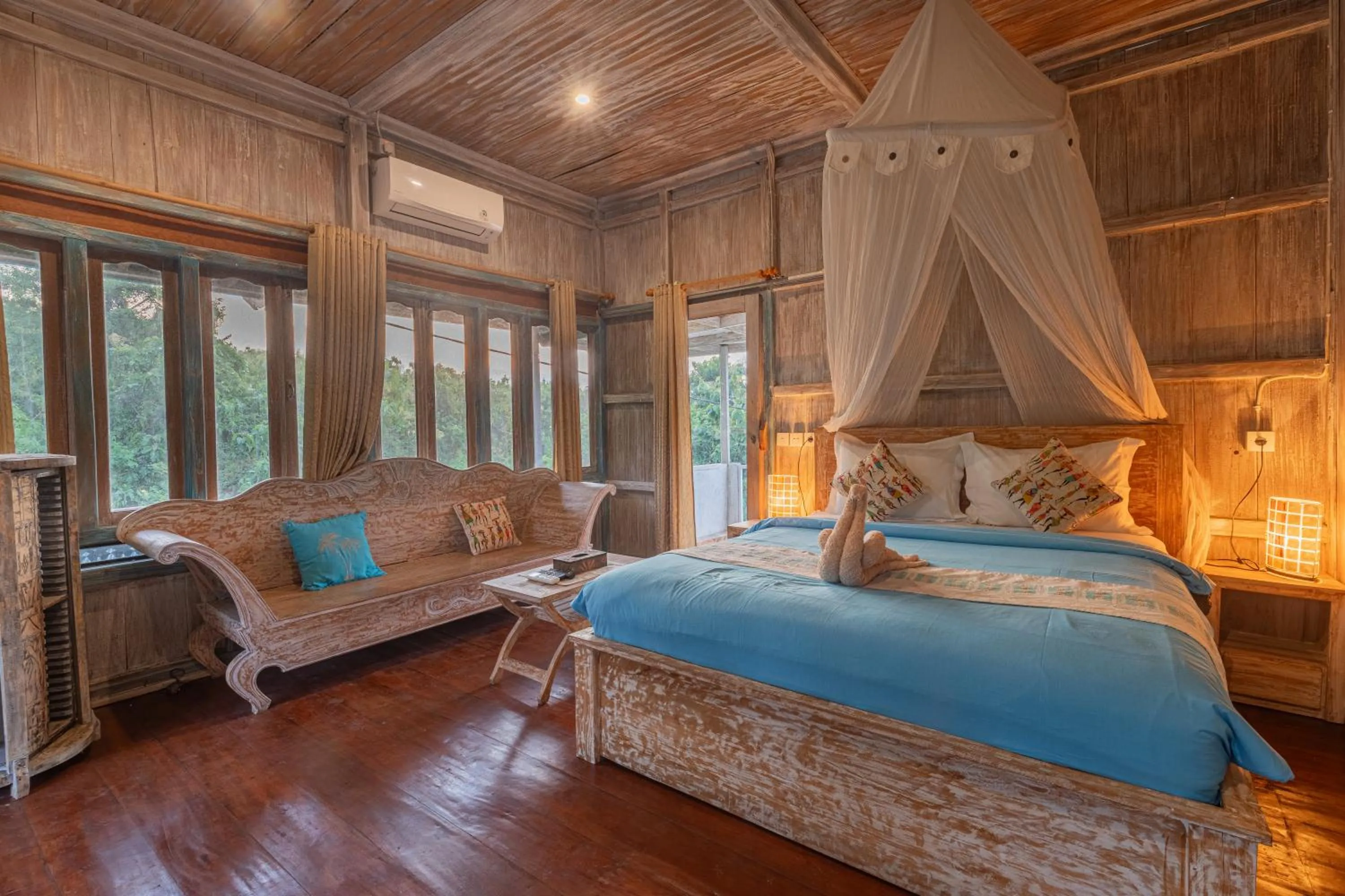 Bed in Golden Hill Cottage Nusa Penida