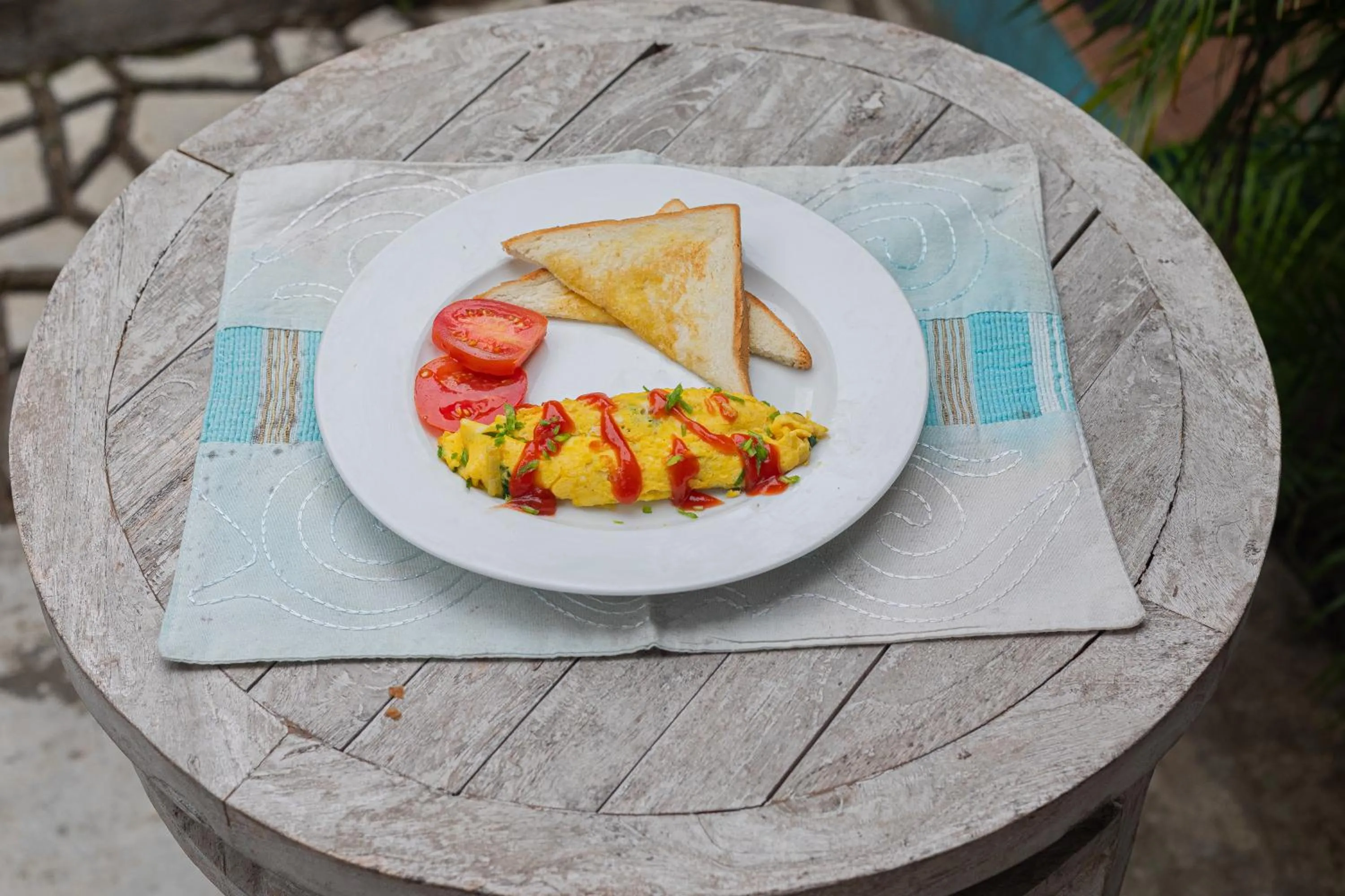Breakfast in Golden Hill Cottage Nusa Penida
