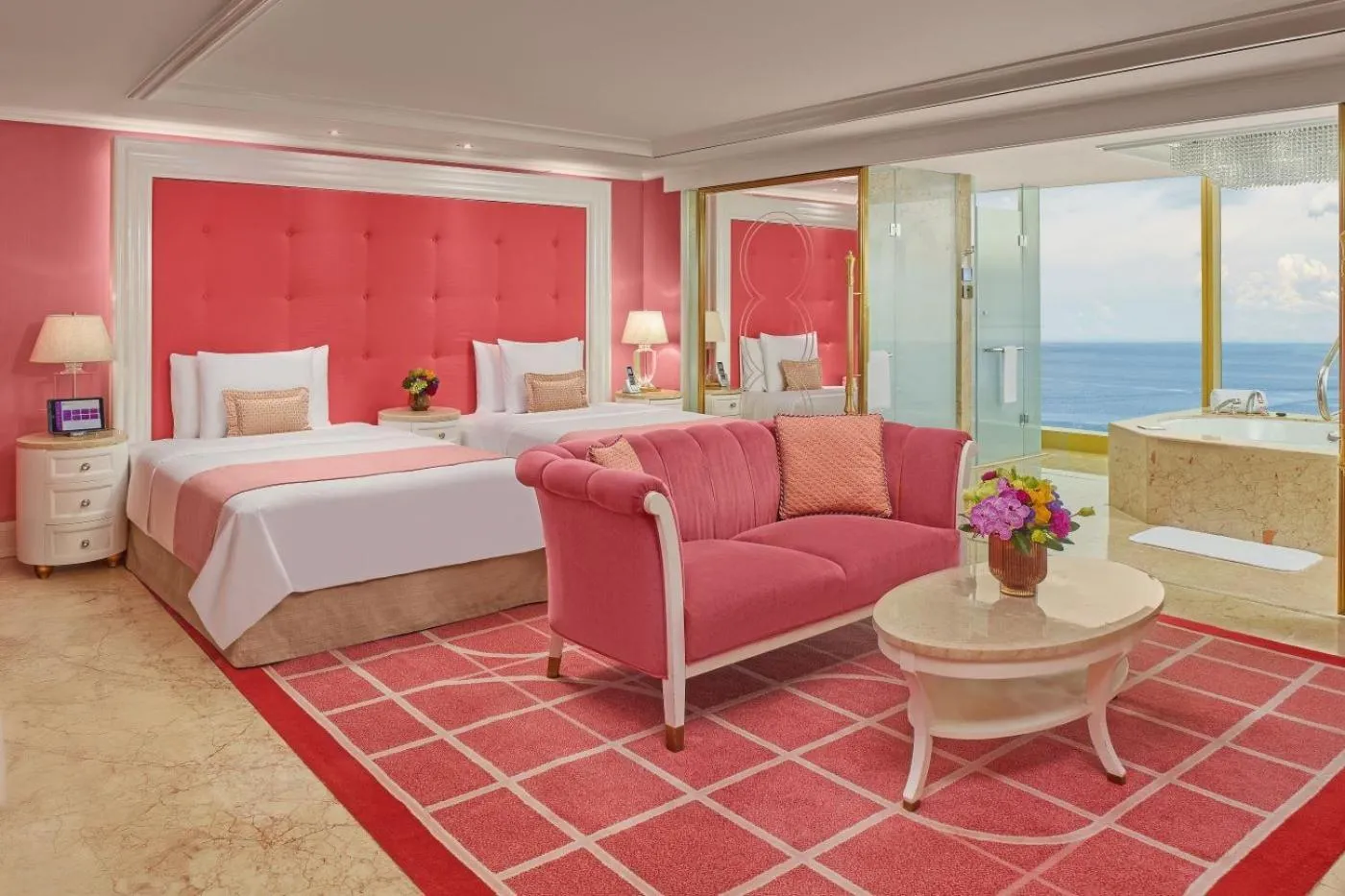 Bedroom, Bed in Okada Manila