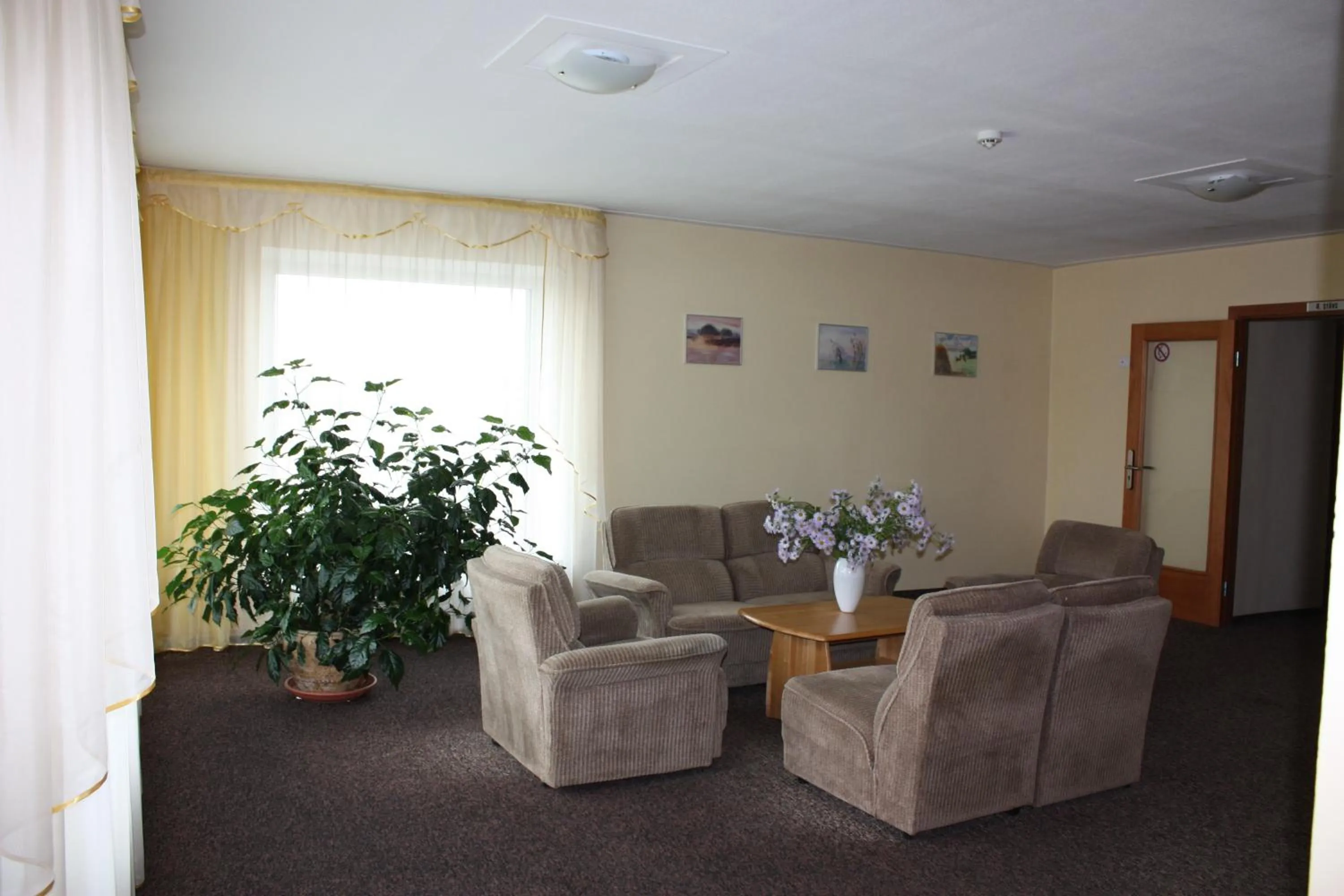 Seating area in Hotel Madona