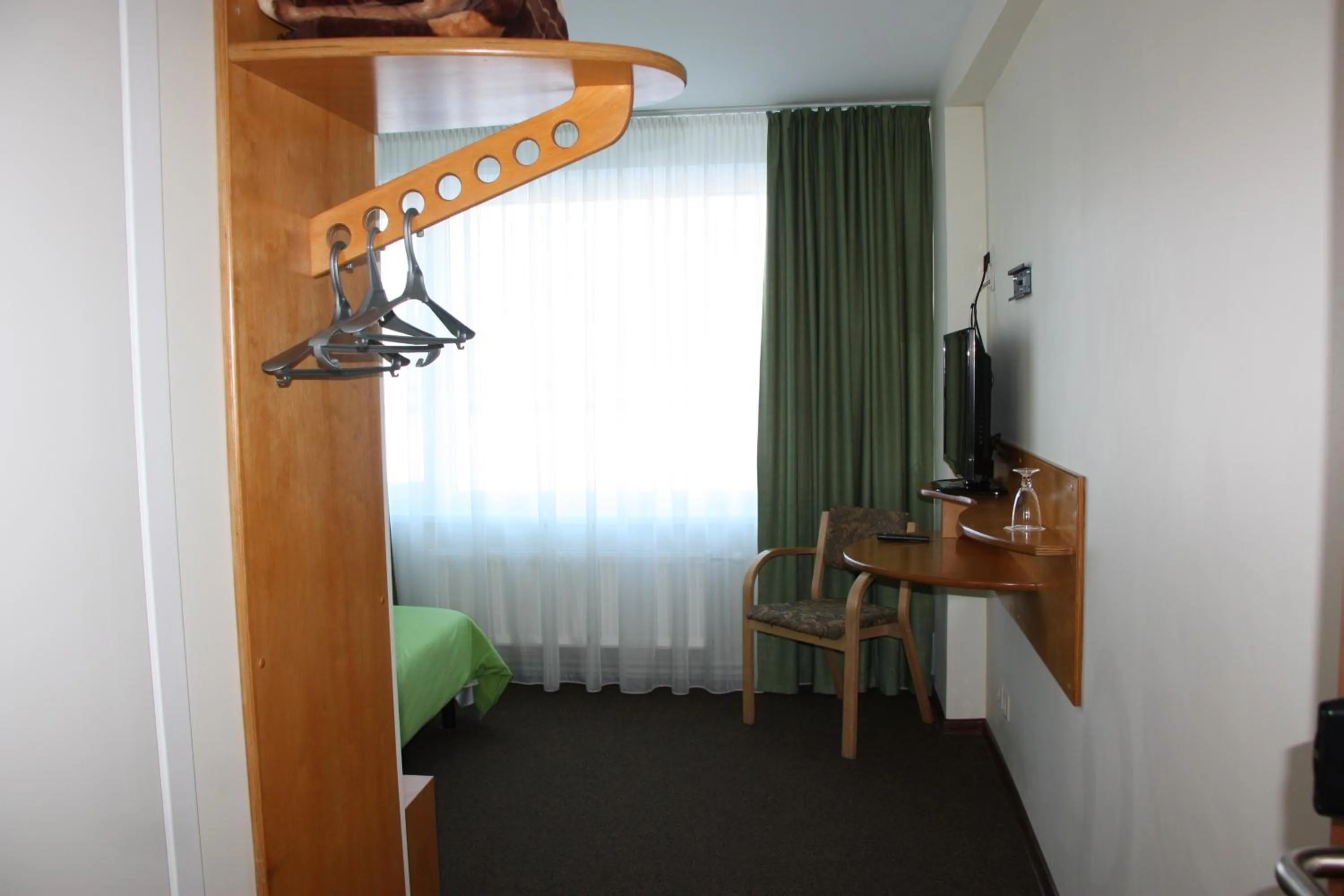 Photo of the whole room in Hotel Madona