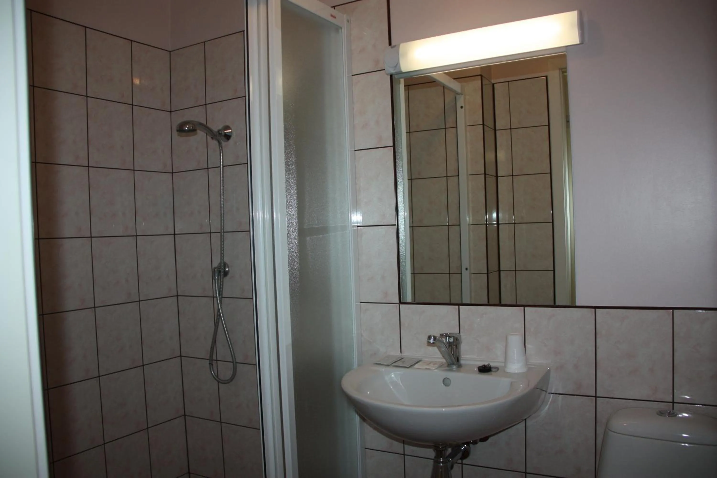 Bathroom in Hotel Madona