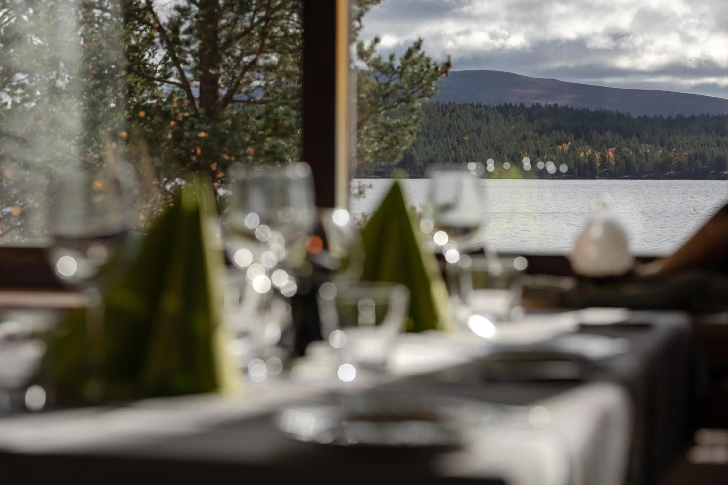 Lake view in Lapland Hotels Hetta