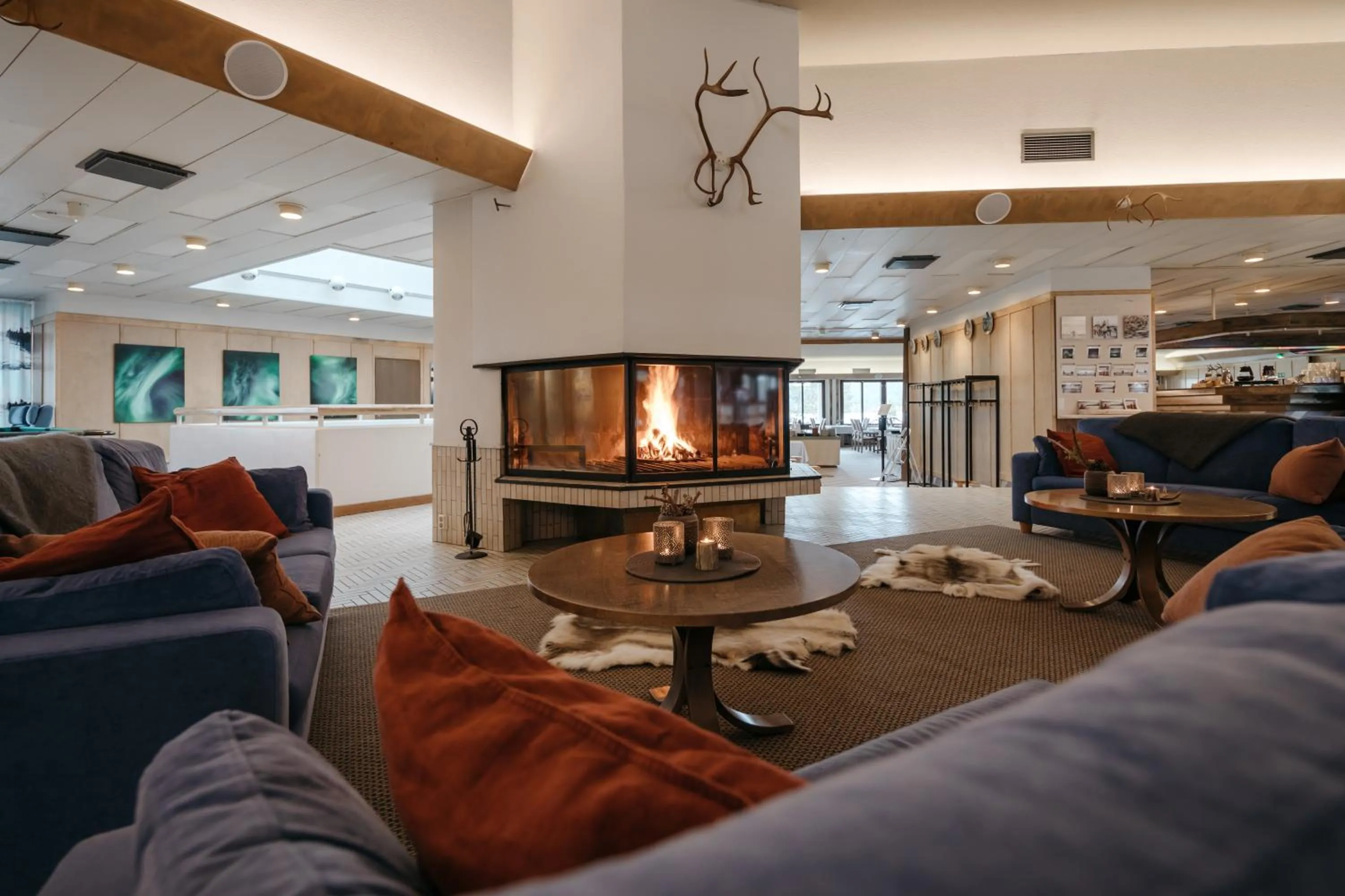 Lounge or bar in Lapland Hotels Hetta