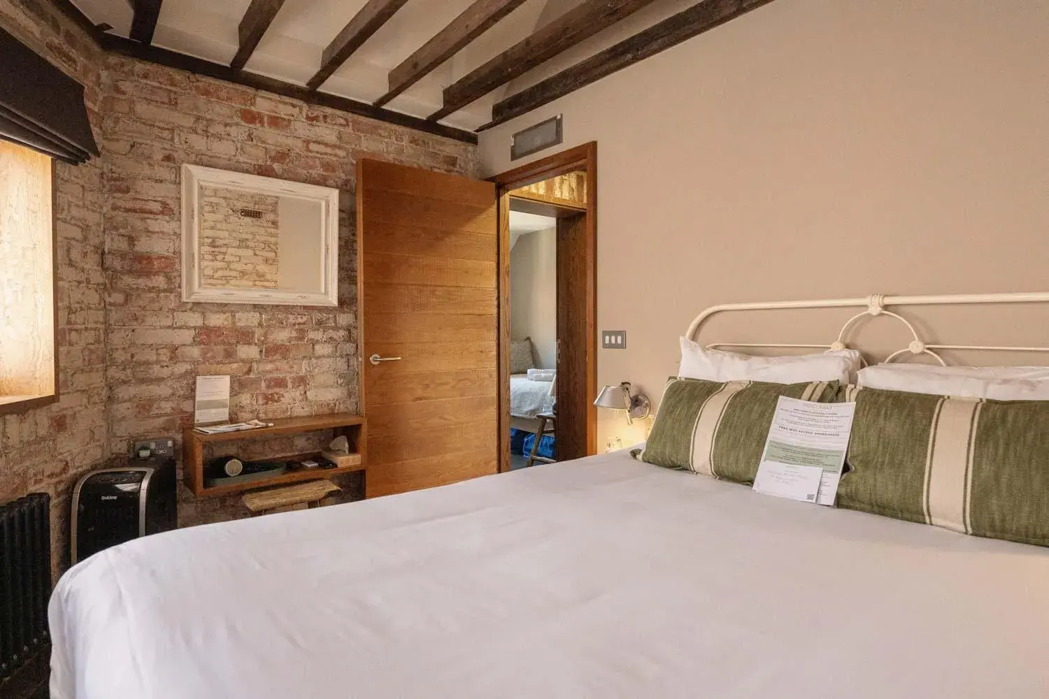 Family Room in Rocksalt Rooms Family Room in Rocksalt Rooms