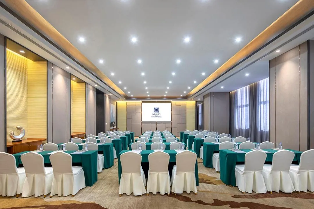 Business facilities in Shenyang Huaqiang Novlion Hotel