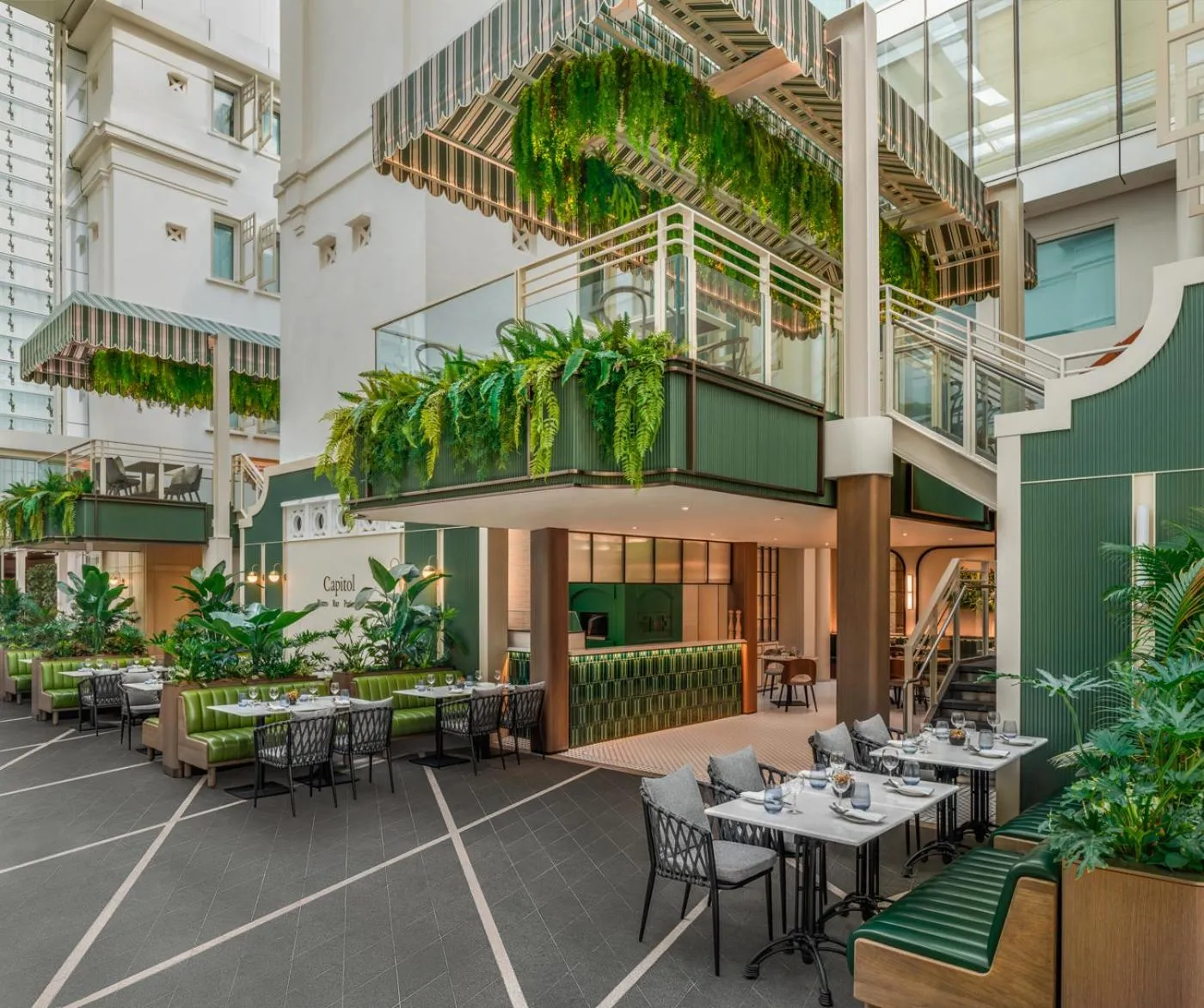 Restaurant/places to eat in The Capitol Kempinski Hotel Singapore