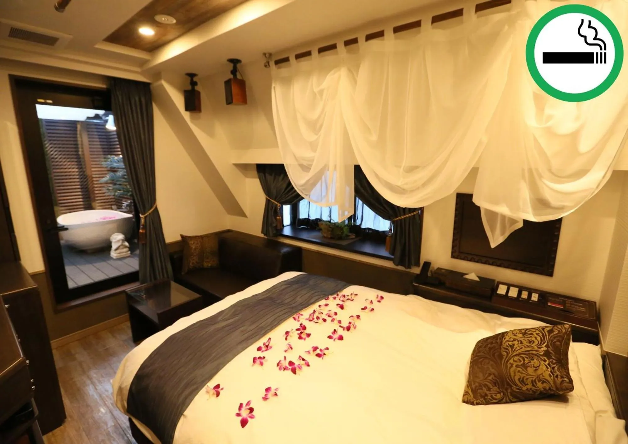 Bed in HOTEL PetitBali Higashi-Shinjuku