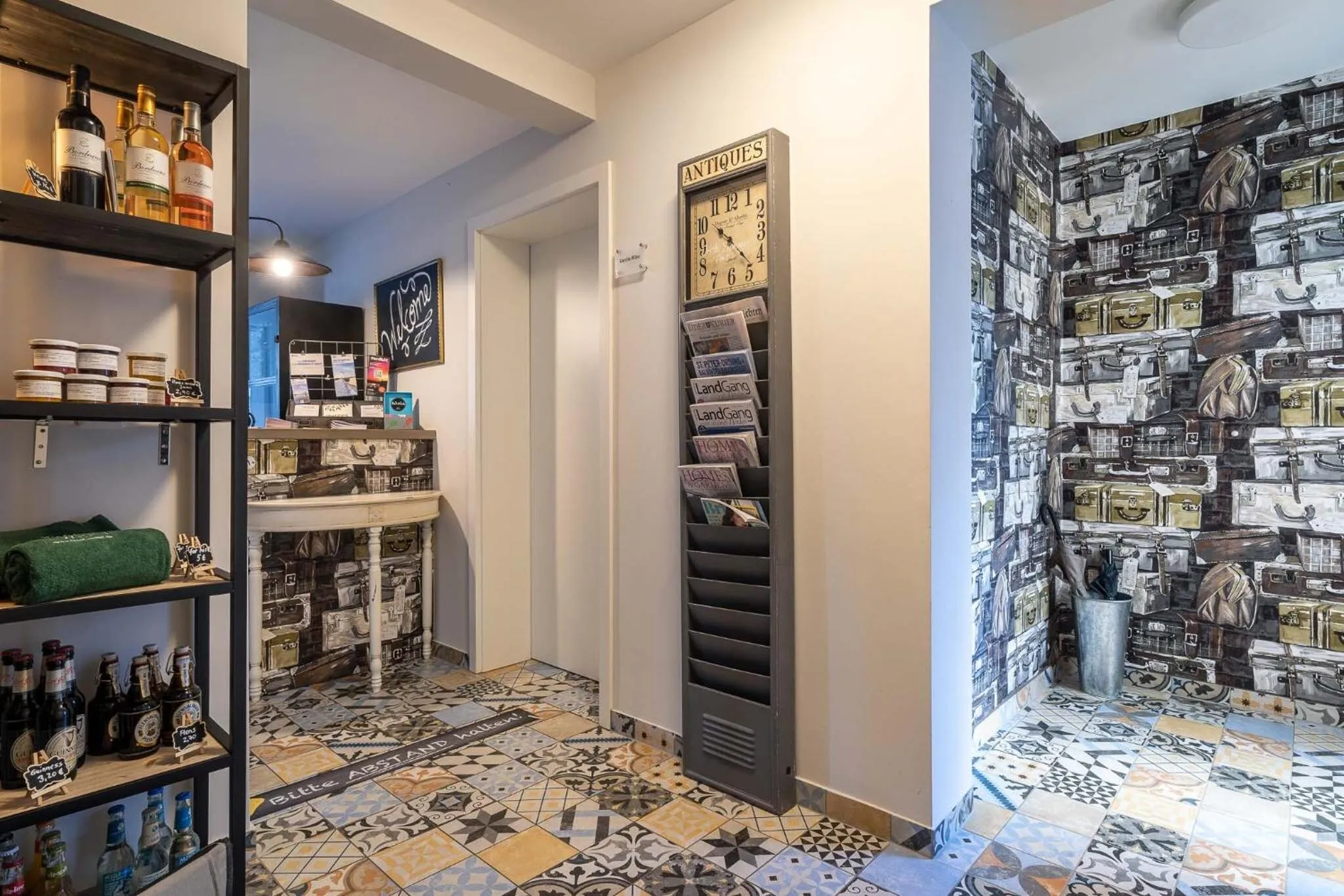 Lobby or reception in Hotel TWEED