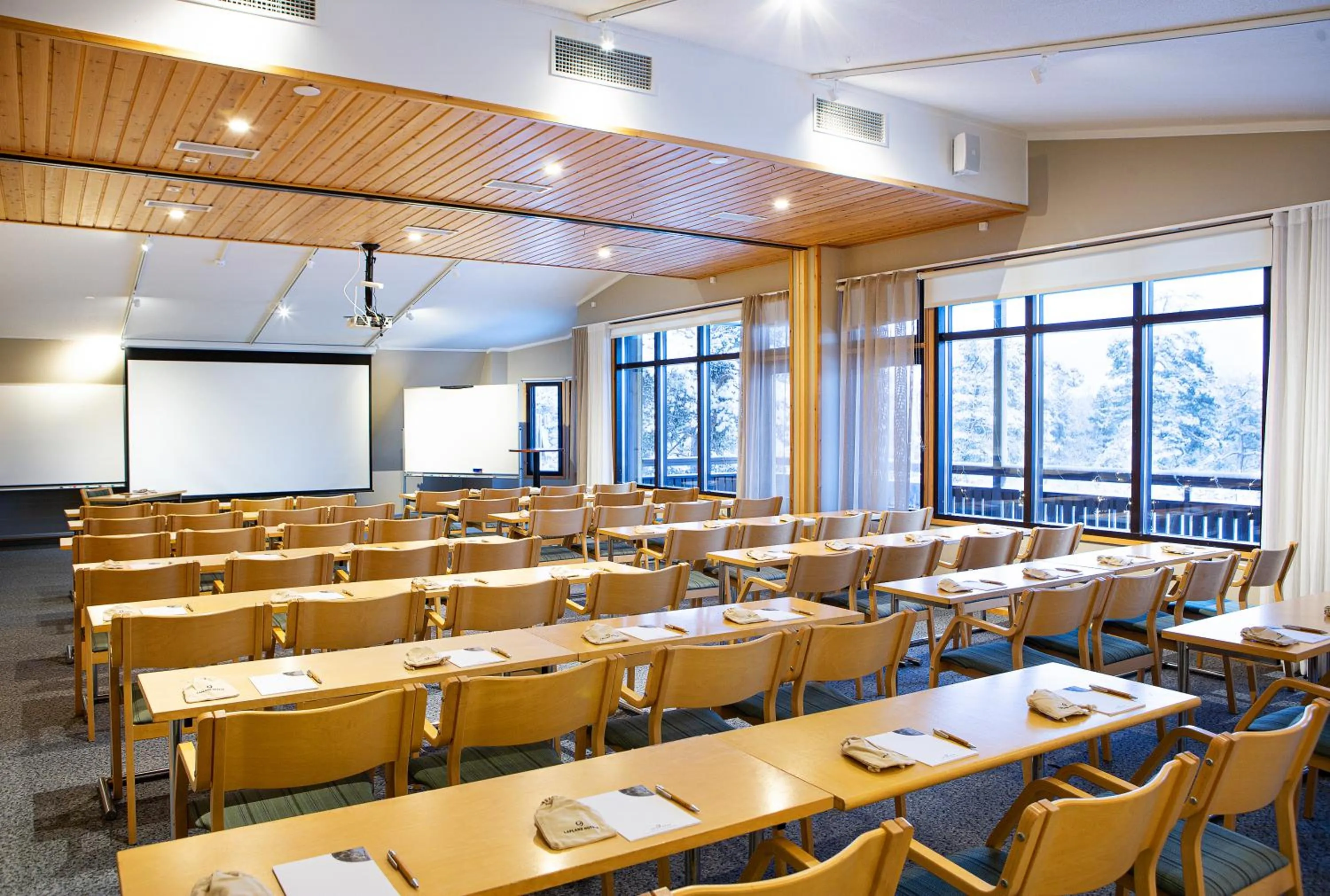 Meeting/conference room in Lapland Hotels Riekonlinna