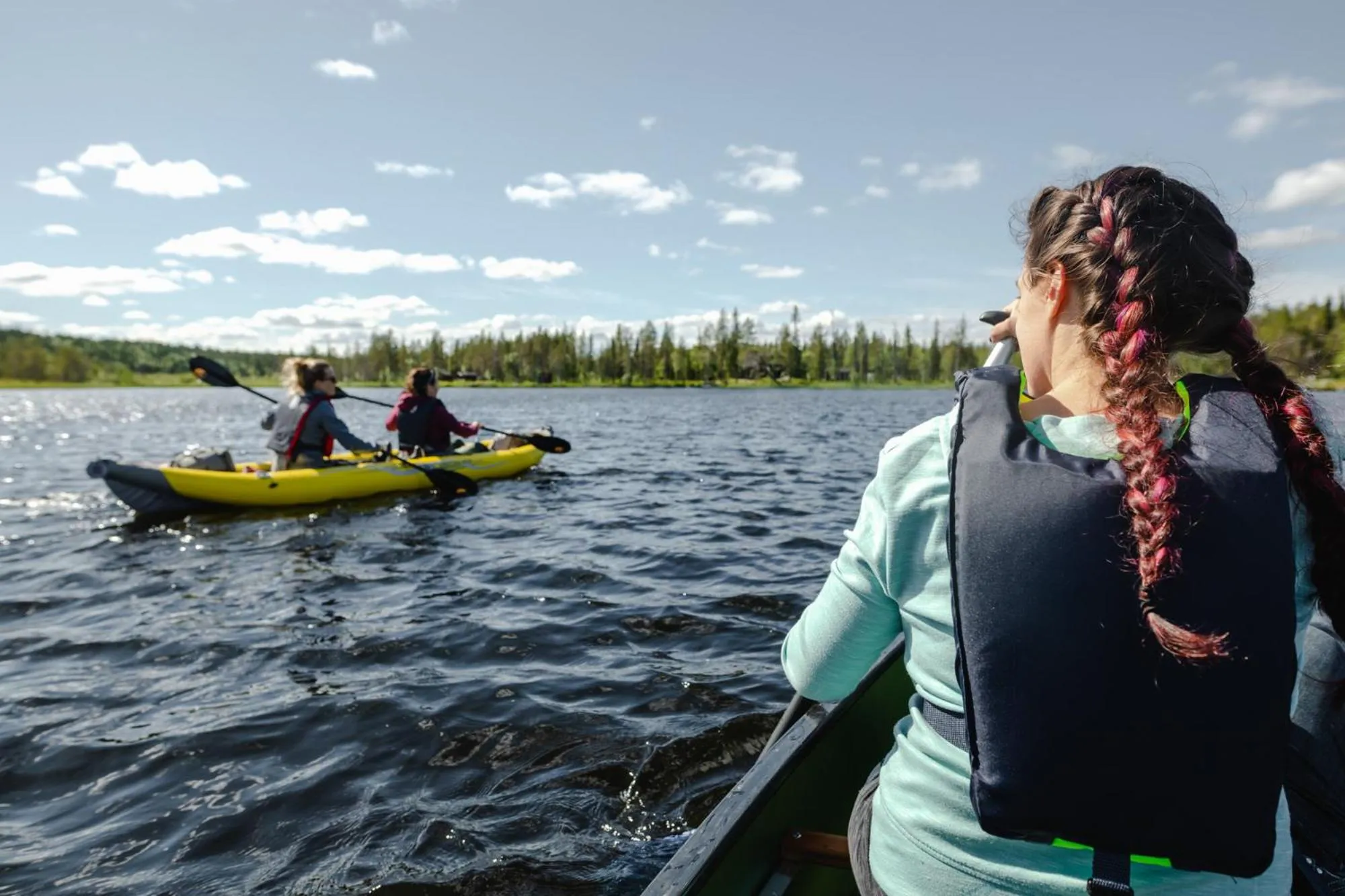 Canoeing in Lapland Hotels Riekonlinna