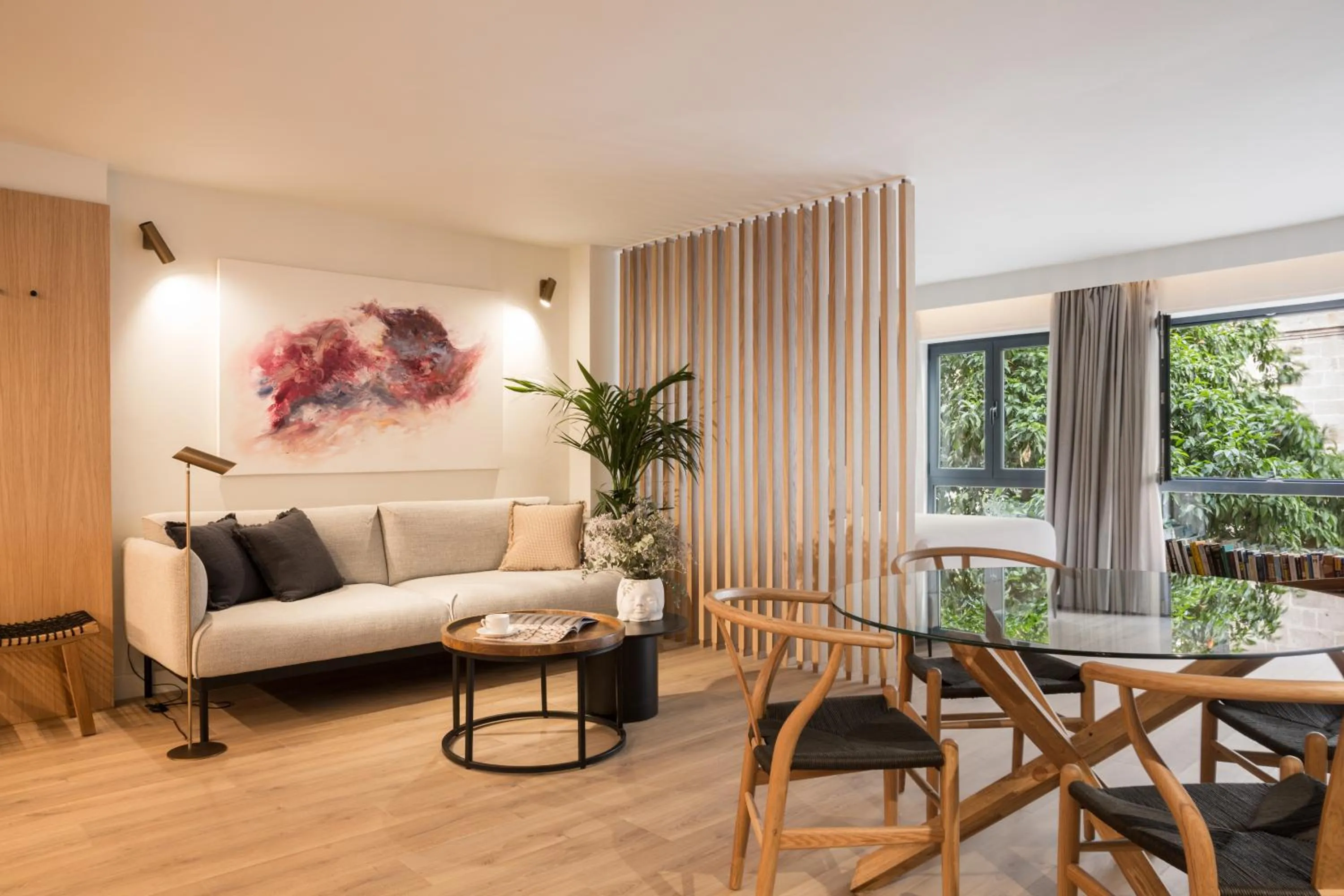 Living room in Puerta Catedral Suites