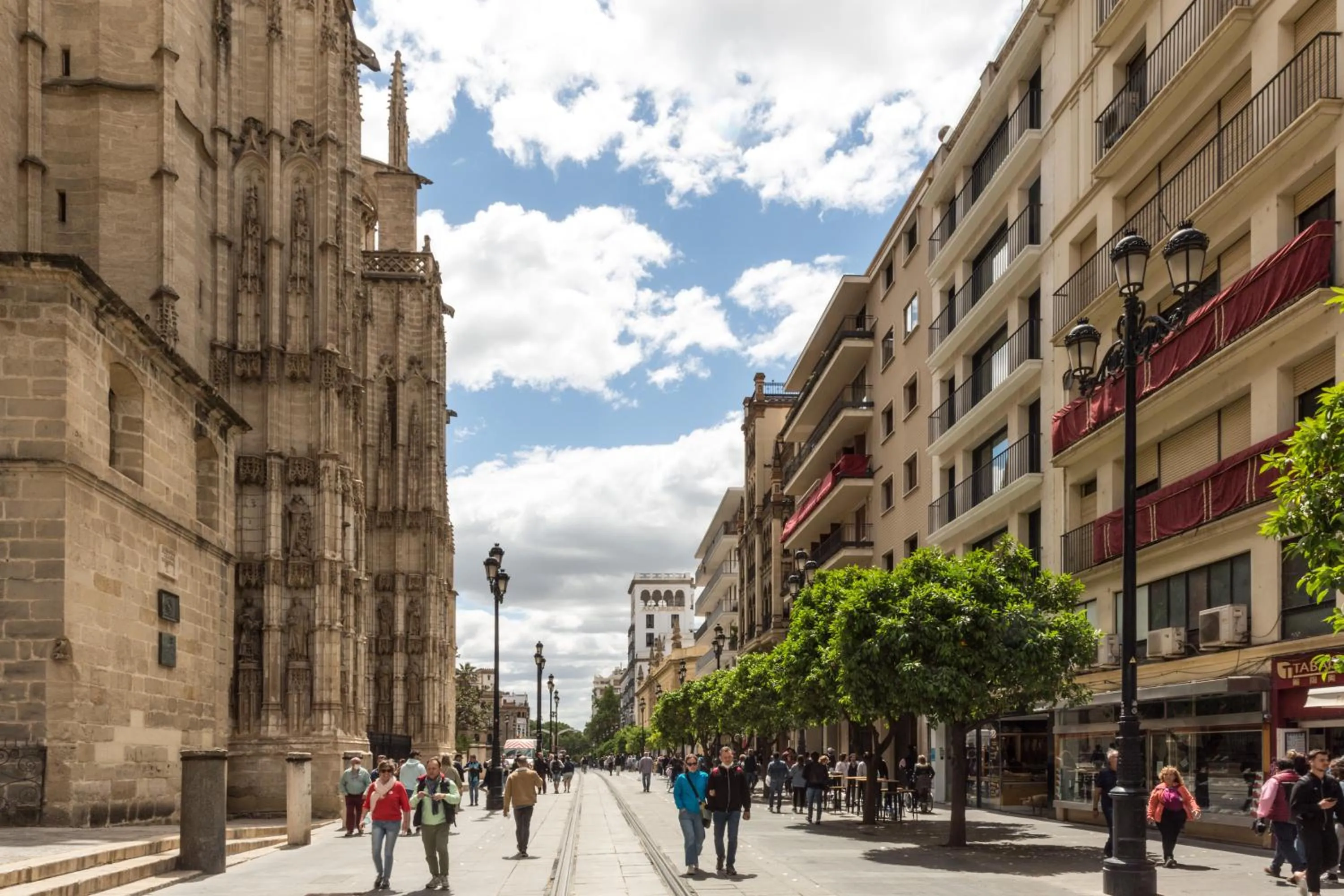 Location in Puerta Catedral Suites