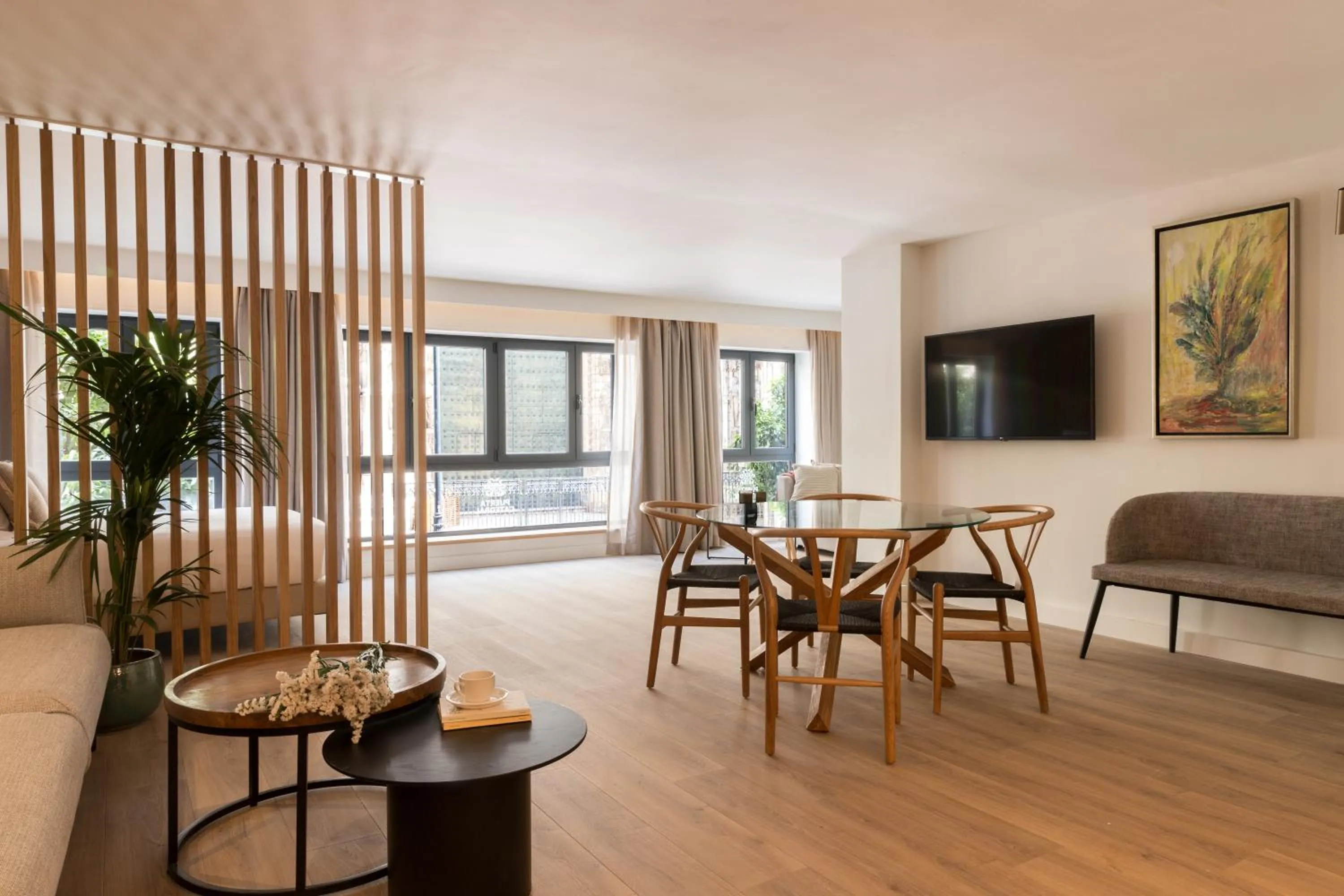 Living room in Puerta Catedral Suites