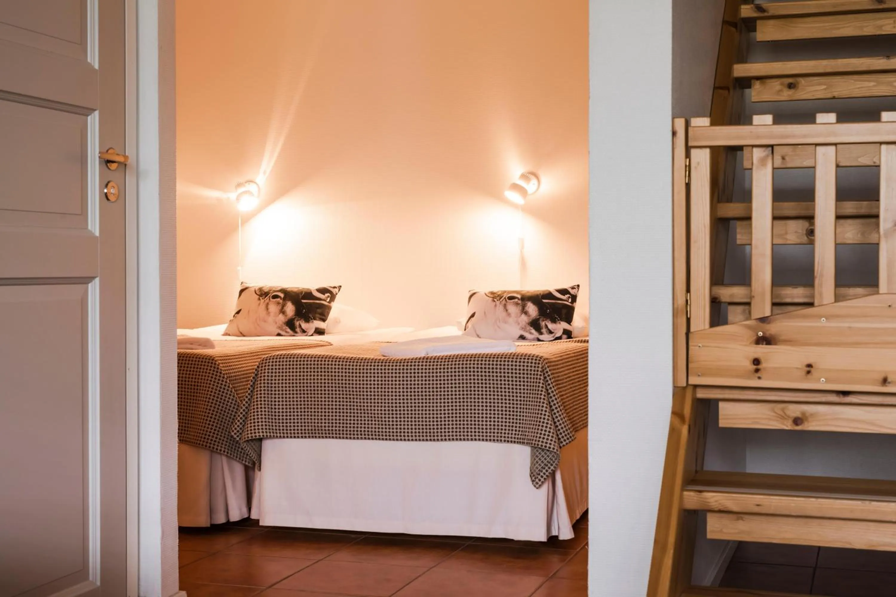 Bed in Lapland Hotels Äkäshotelli