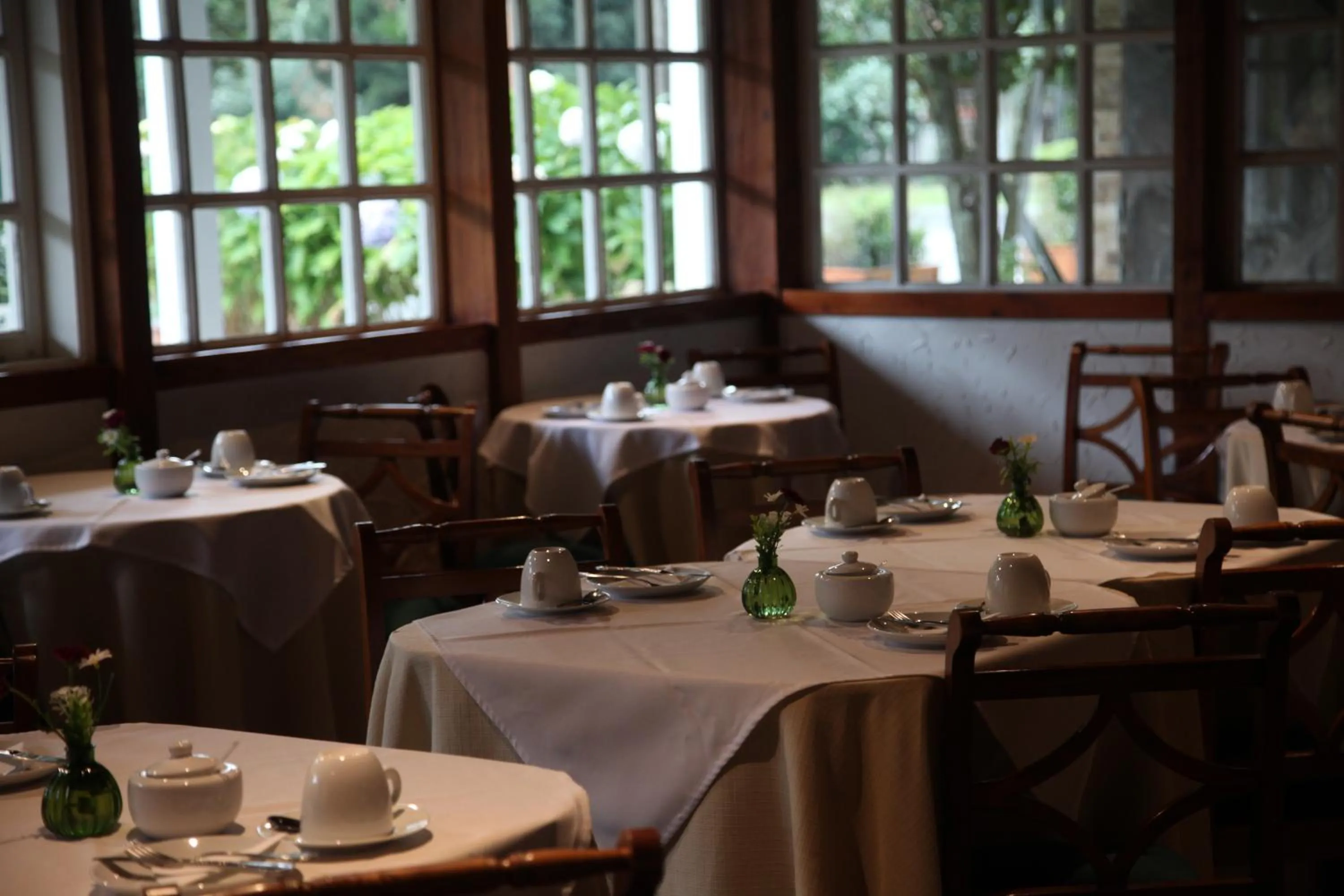 Restaurant/places to eat in Hotel Geronimo