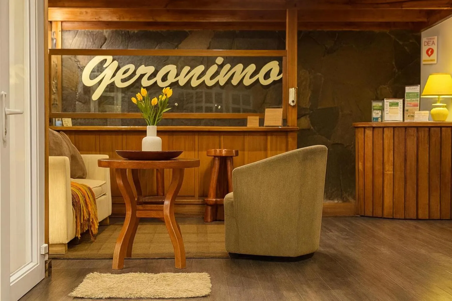 Hotel Geronimo