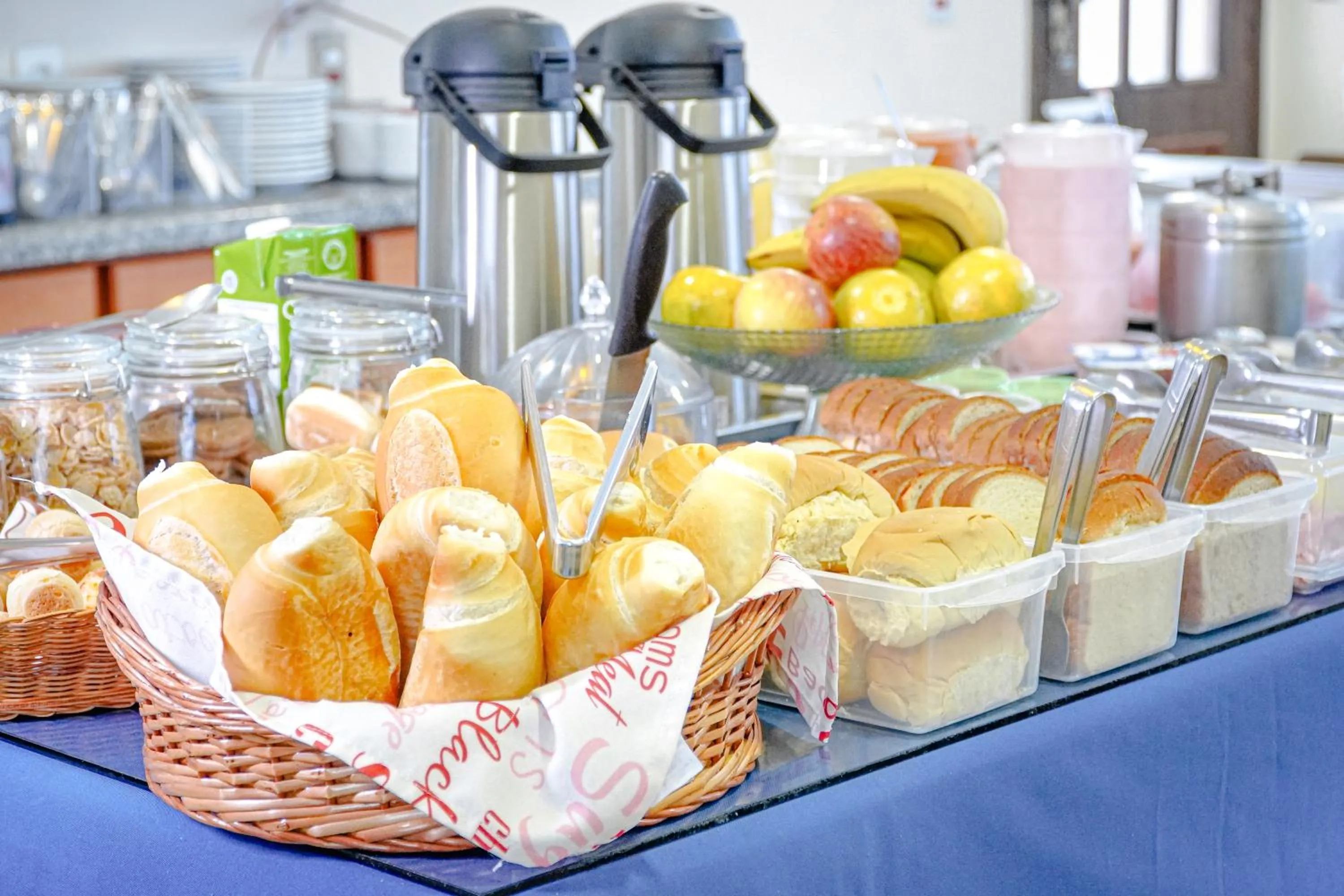 Food and drinks in VELINN Pousada Mirante da Praia Grande