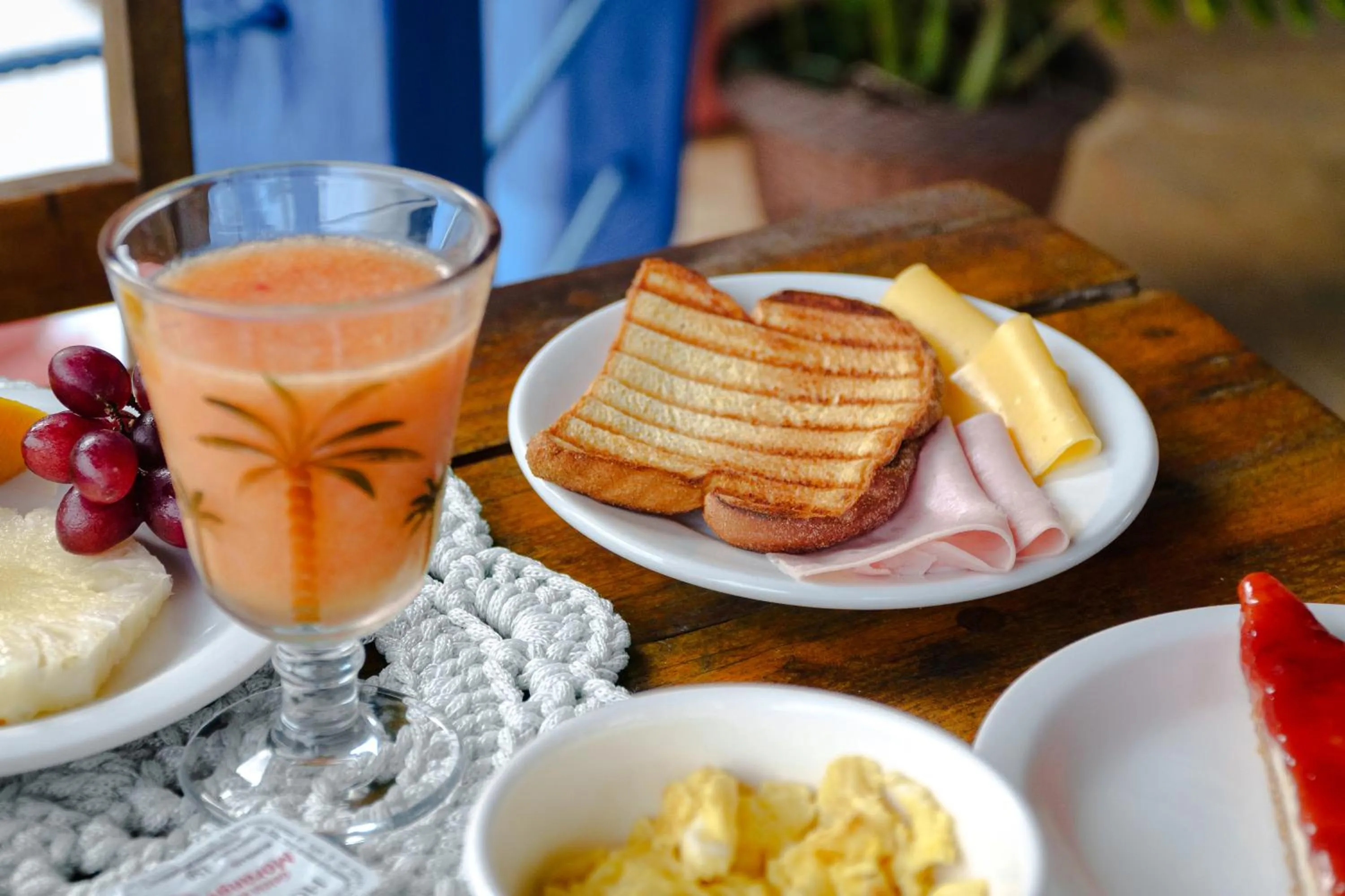 Food and drinks in VELINN Pousada 8 Ilhas