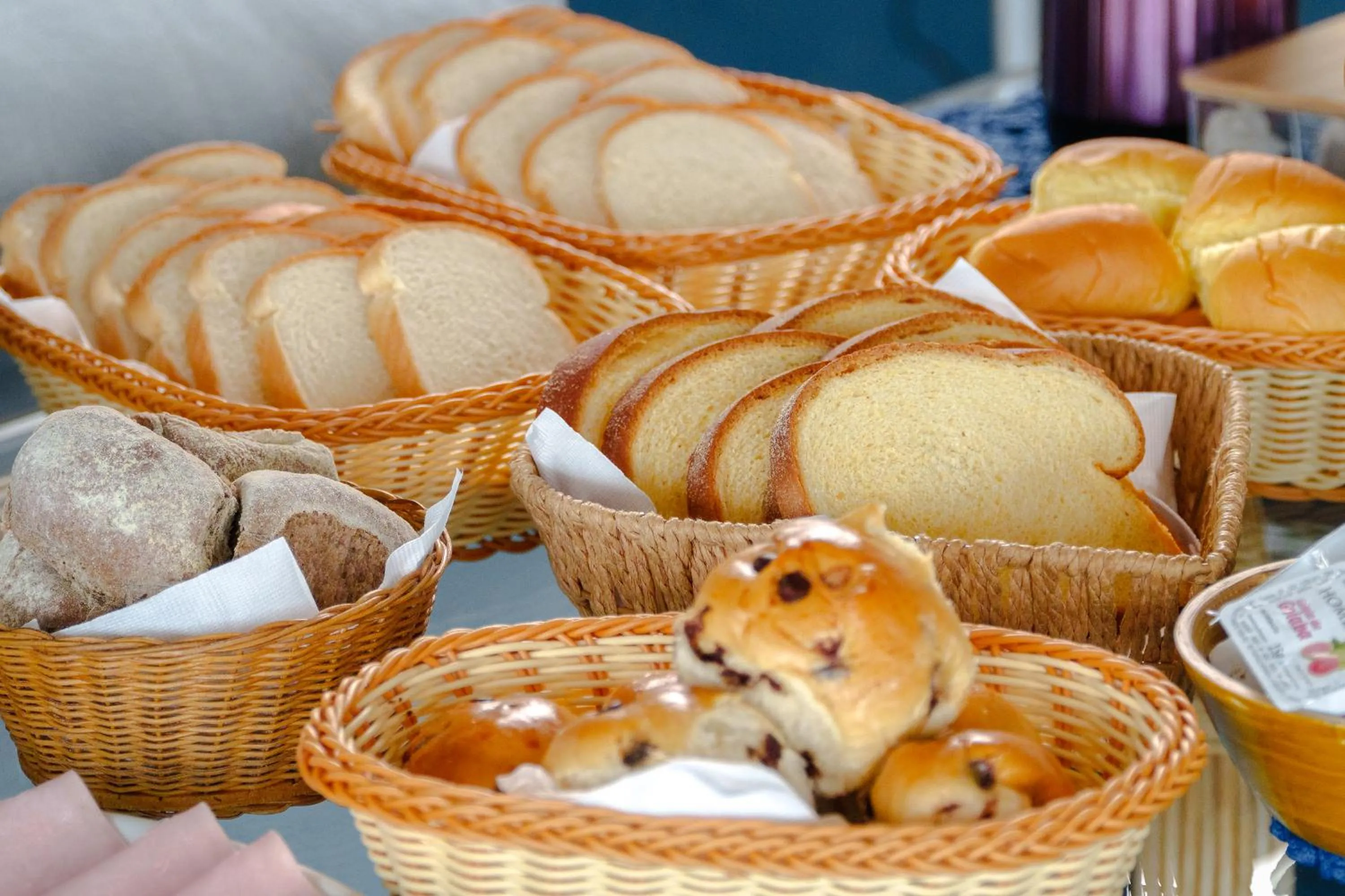 Food and drinks in VELINN Pousada 8 Ilhas