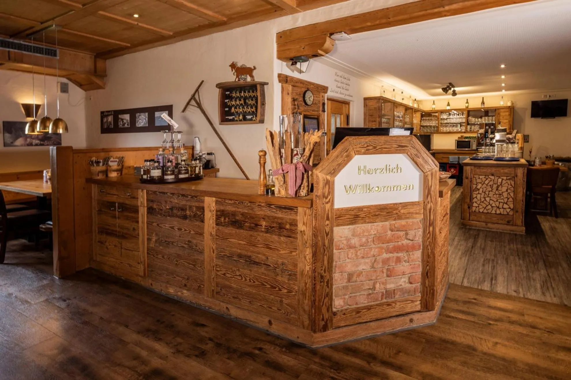 Restaurant/places to eat in Altbau Gasthaus Amboss