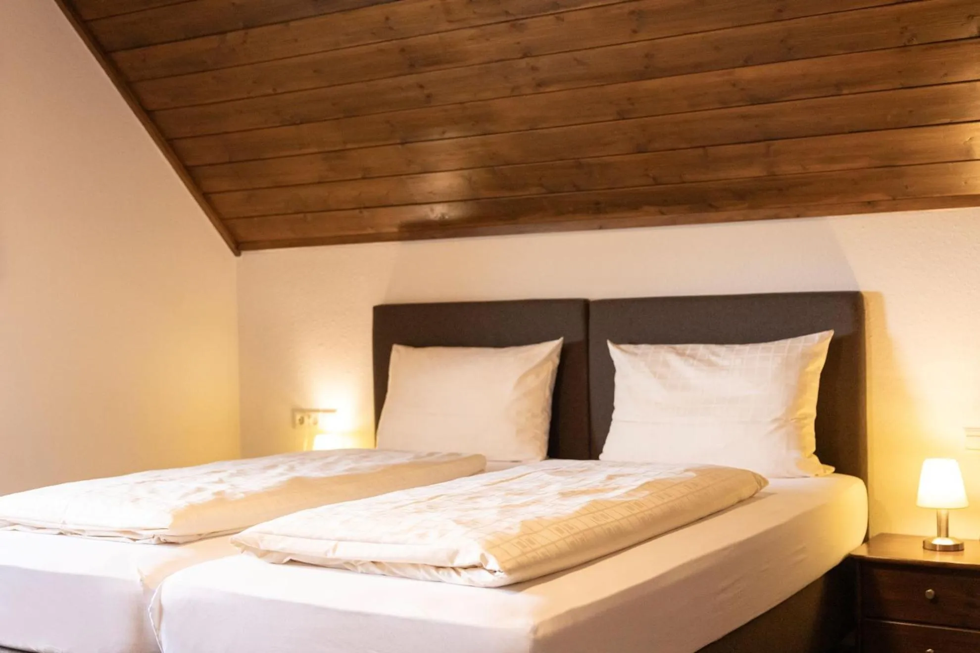 Photo of the whole room, Bed in Altbau Gasthaus Amboss