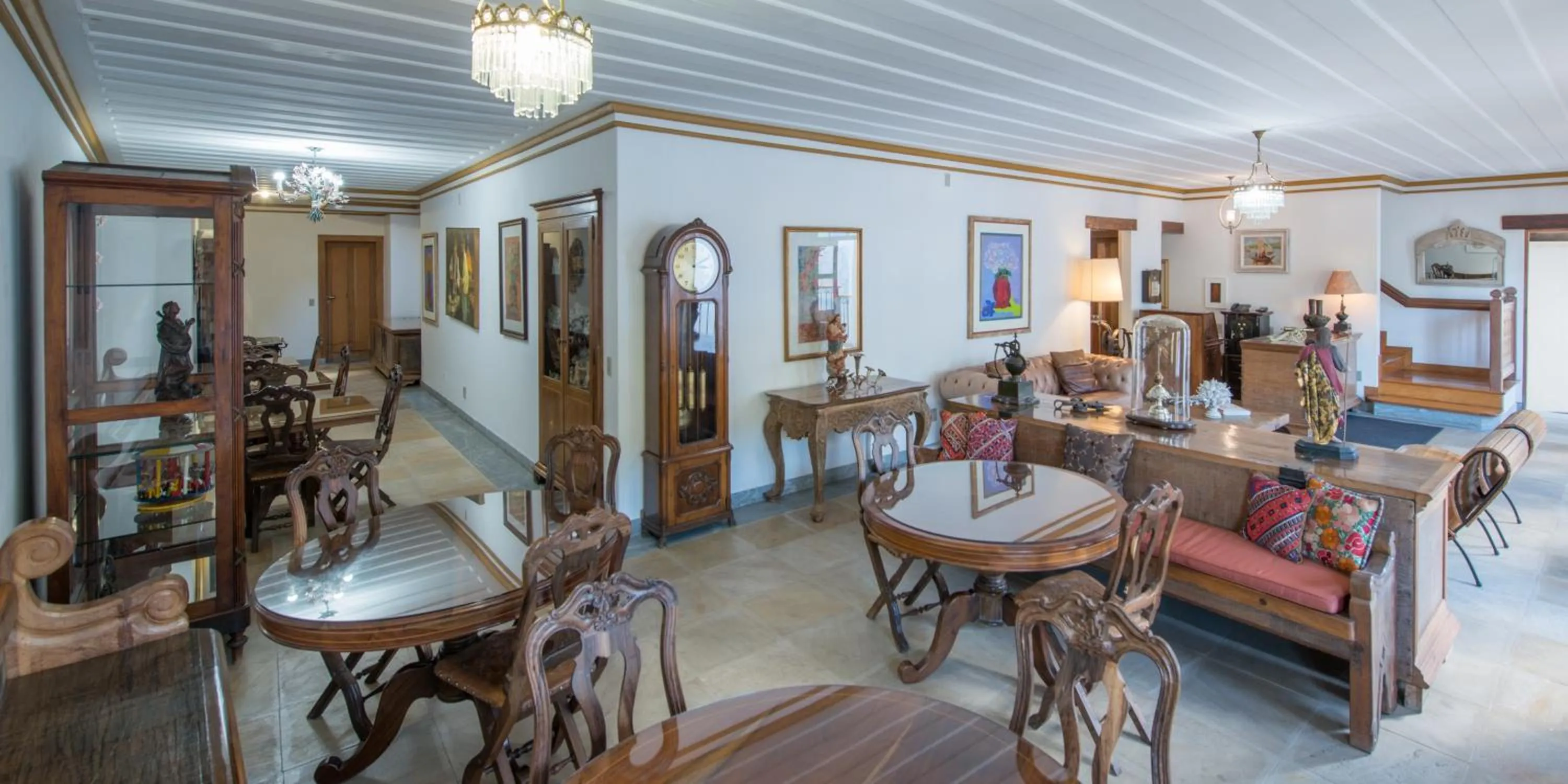 Living room in Pousada do Douro