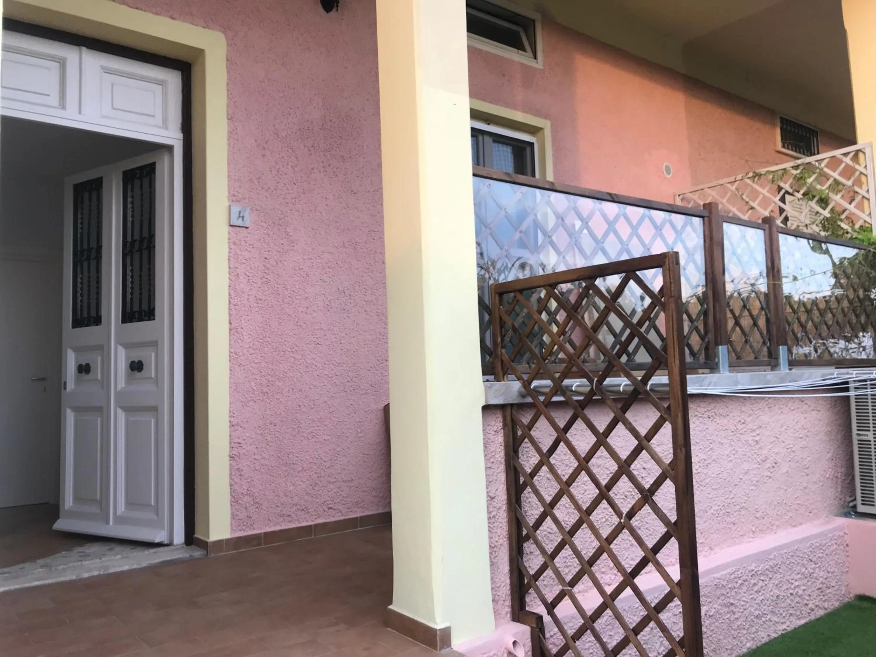 Property building in B&B Sea and Garden