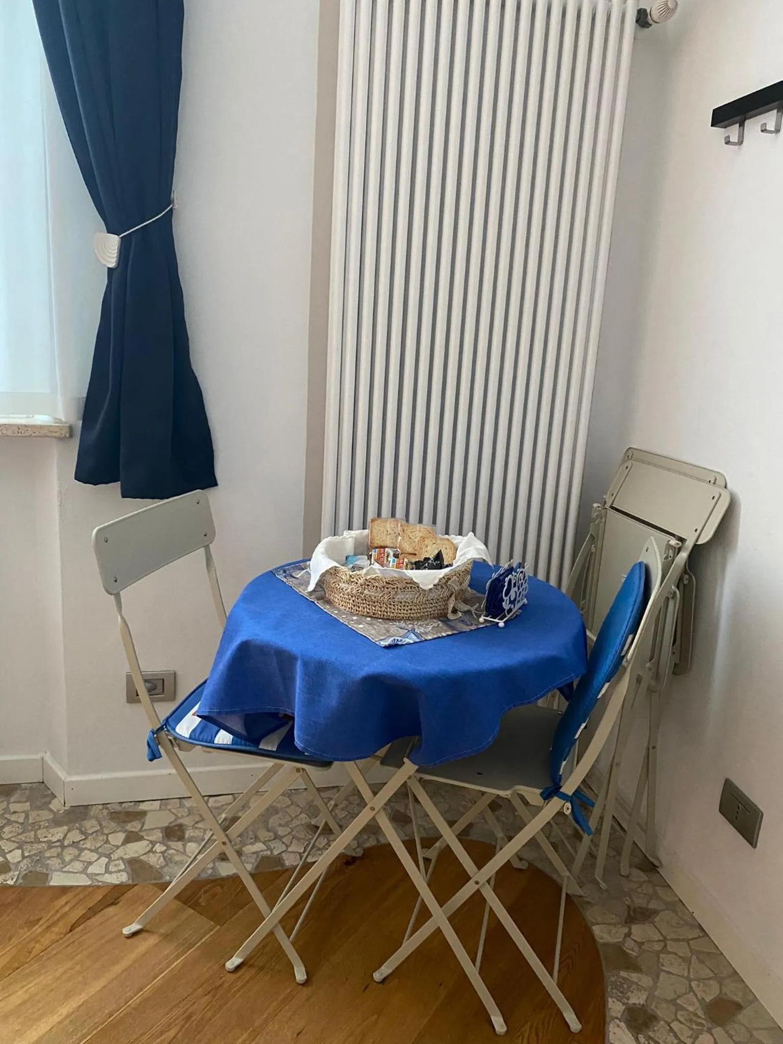 Breakfast in B&B Sea and Garden