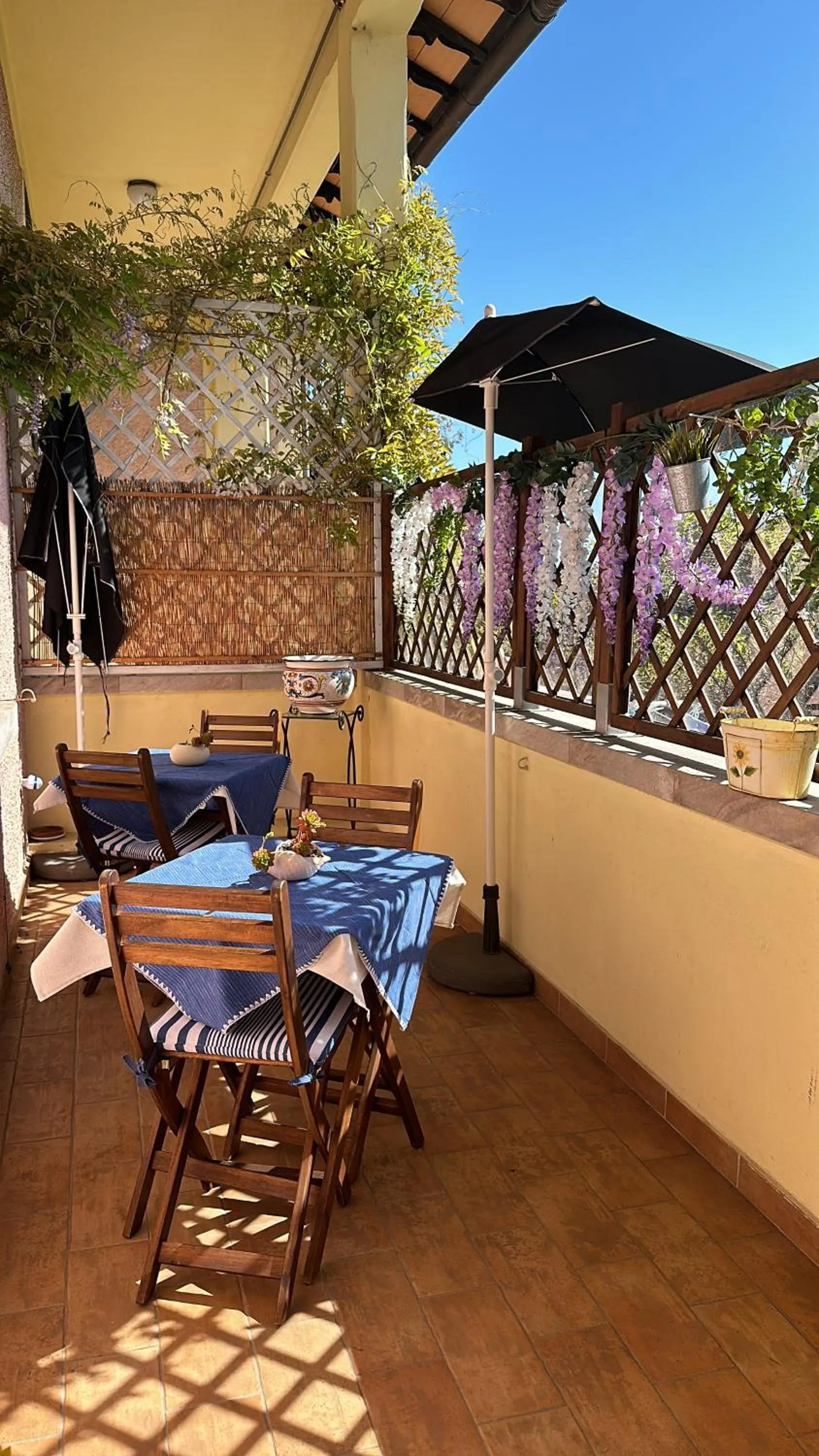 Balcony/Terrace in B&B Sea and Garden