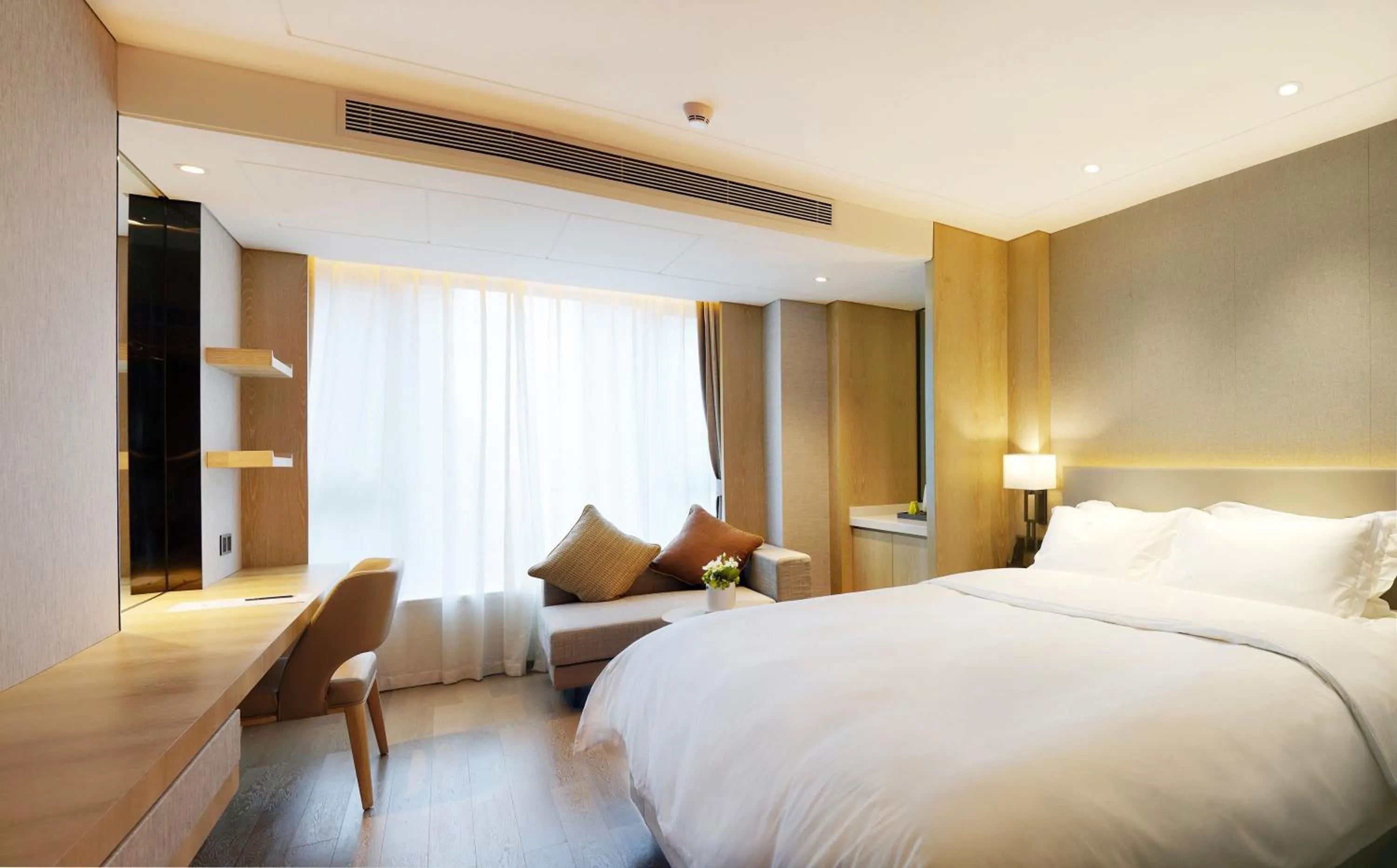 Decorative detail, Bed in Shenzhen FY Hotel