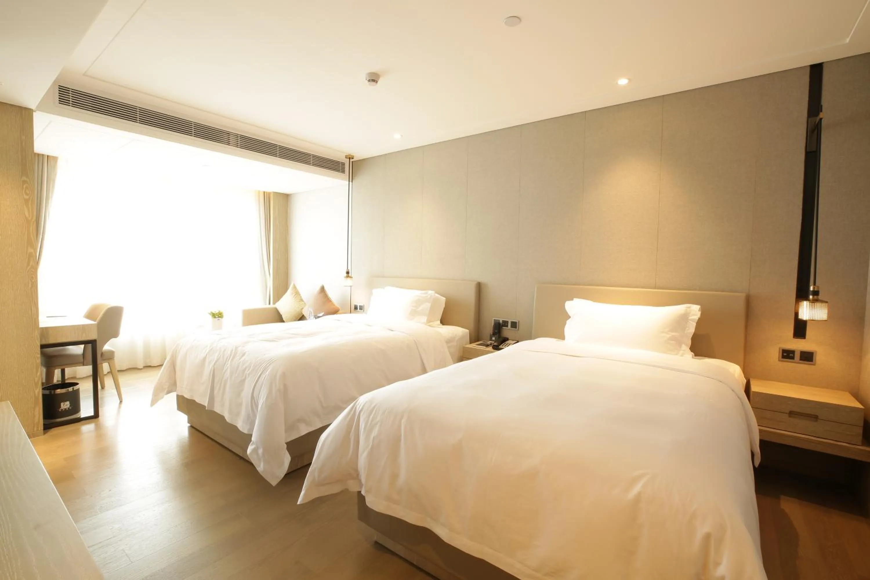 Living room, Bed in Shenzhen FY Hotel