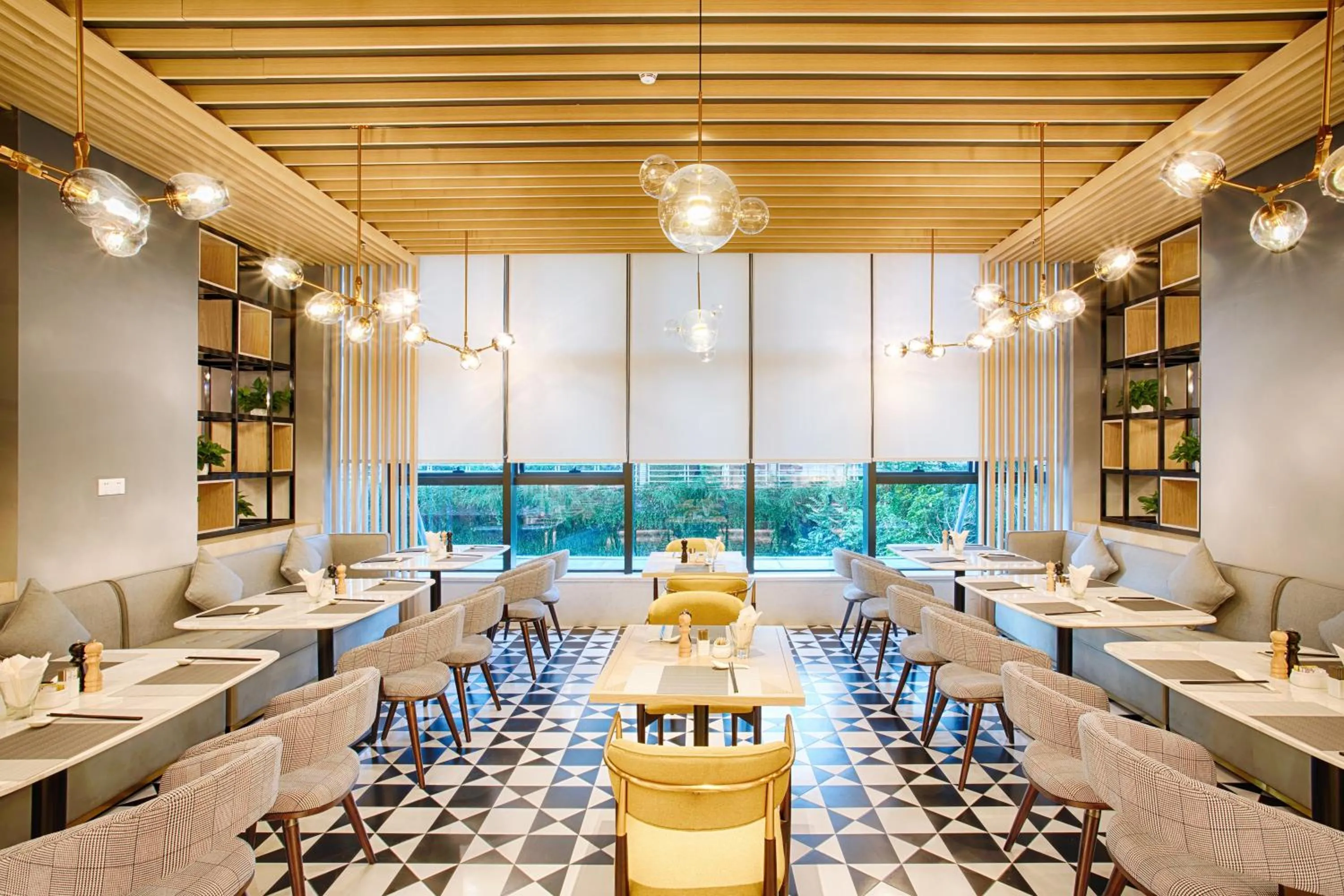Restaurant/places to eat in Shenzhen FY Hotel