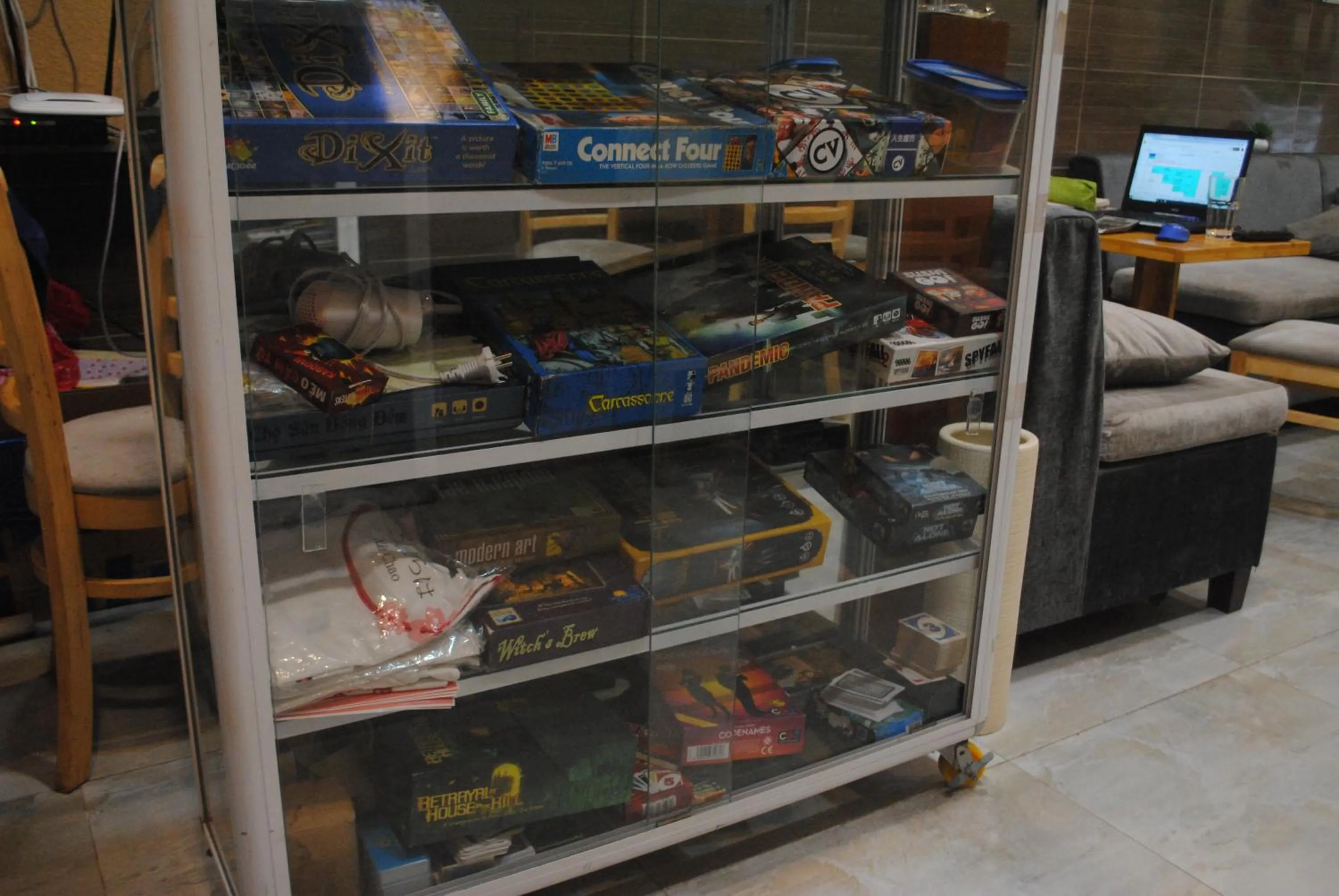 bunk bed in Language Exchange Hostel 1