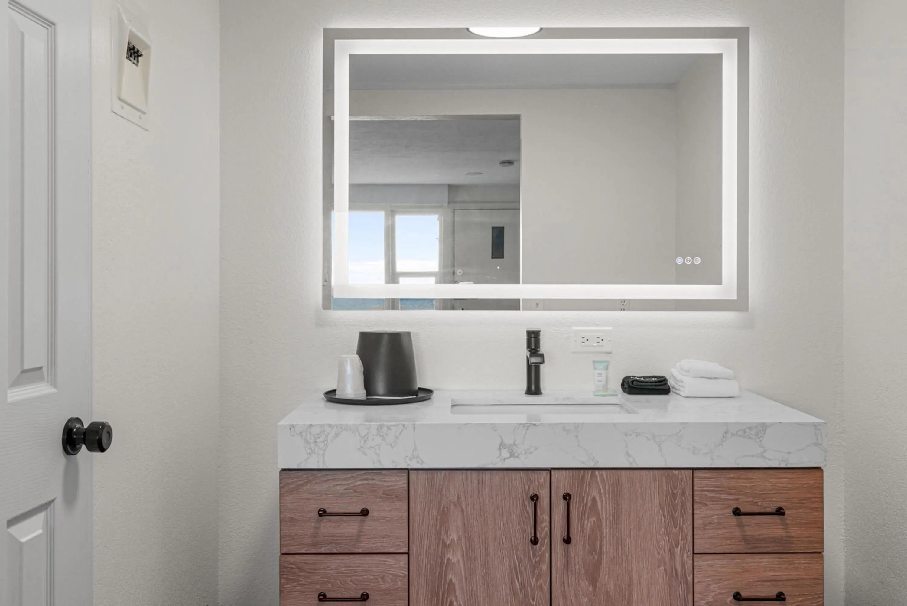 Bathroom in Americas Best Value Inn Polson