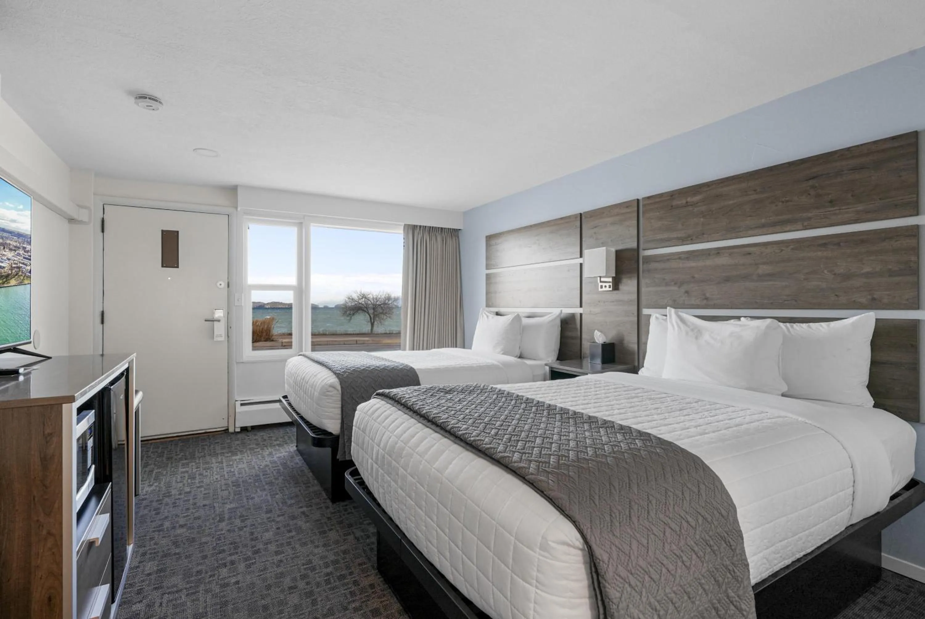 Bedroom in Americas Best Value Inn Polson