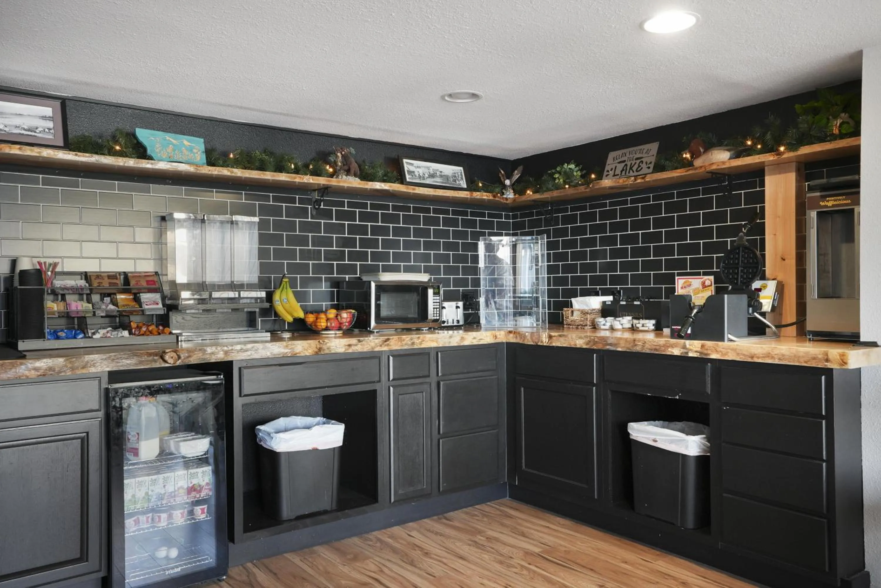 Breakfast in Americas Best Value Inn Polson