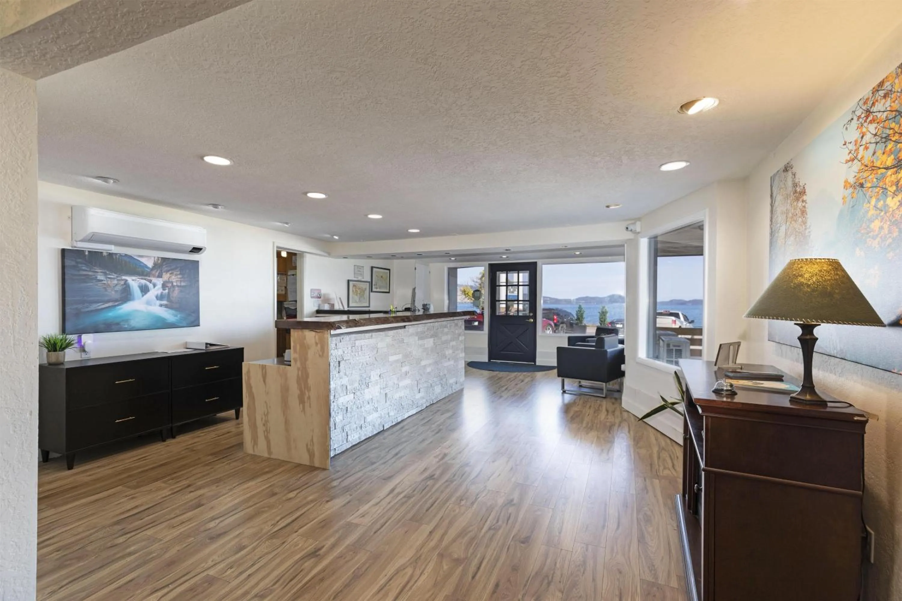 Lobby or reception in Americas Best Value Inn Polson