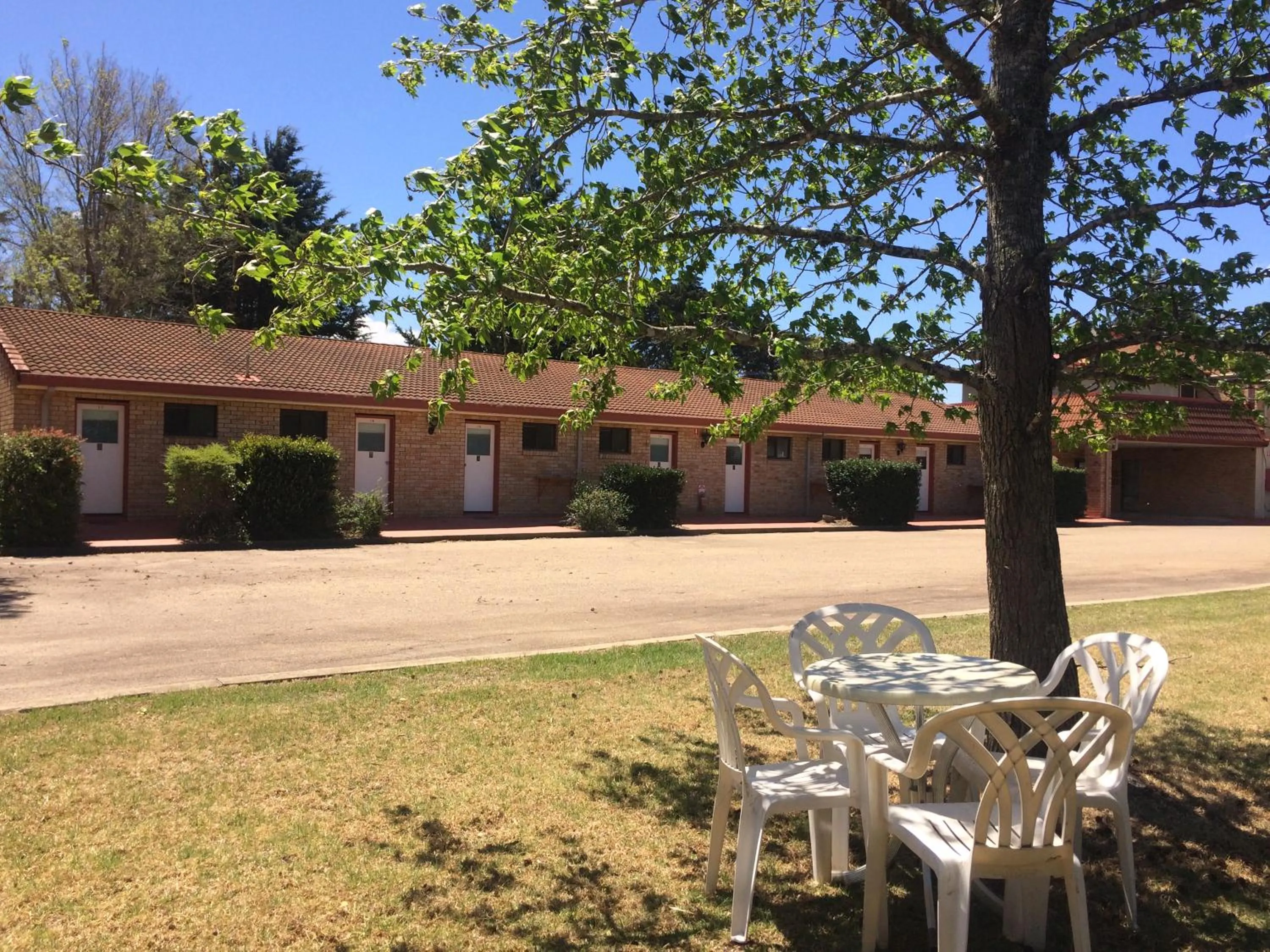 Garden in Idlewilde Town & Country Motor Inn