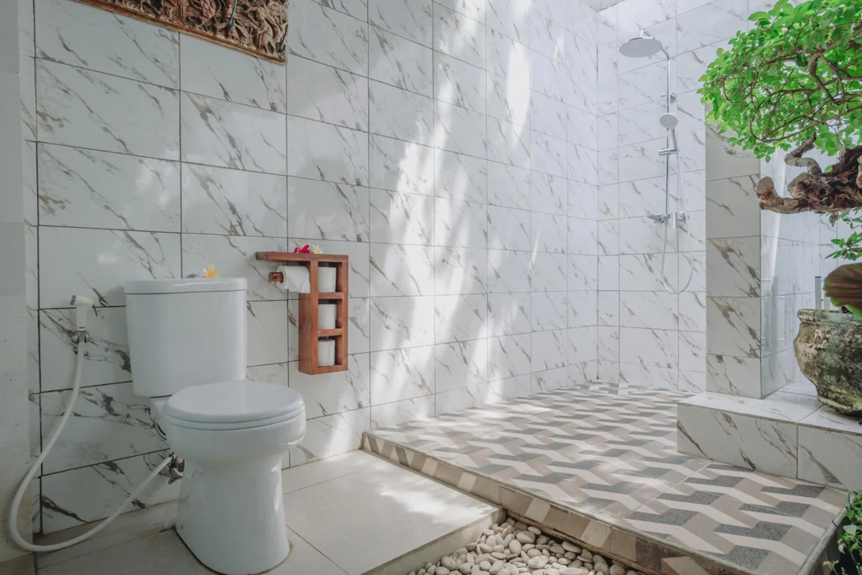 Frangipani Beach Hotel