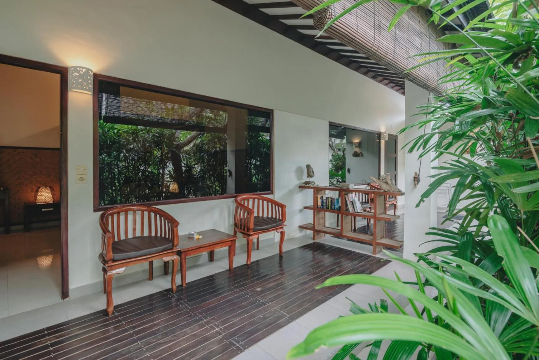 Frangipani Beach Hotel