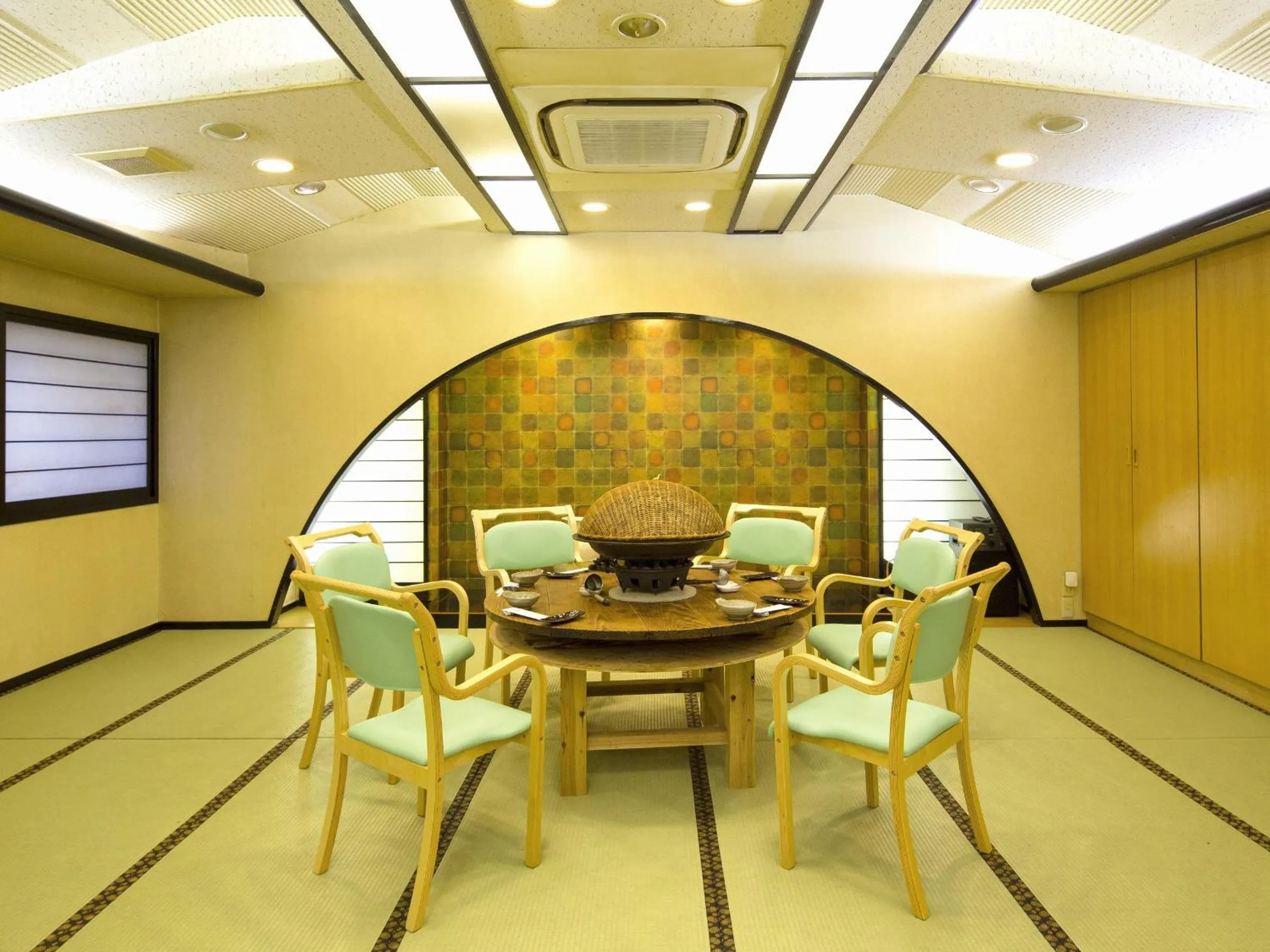 Restaurant/places to eat in Nanshukan