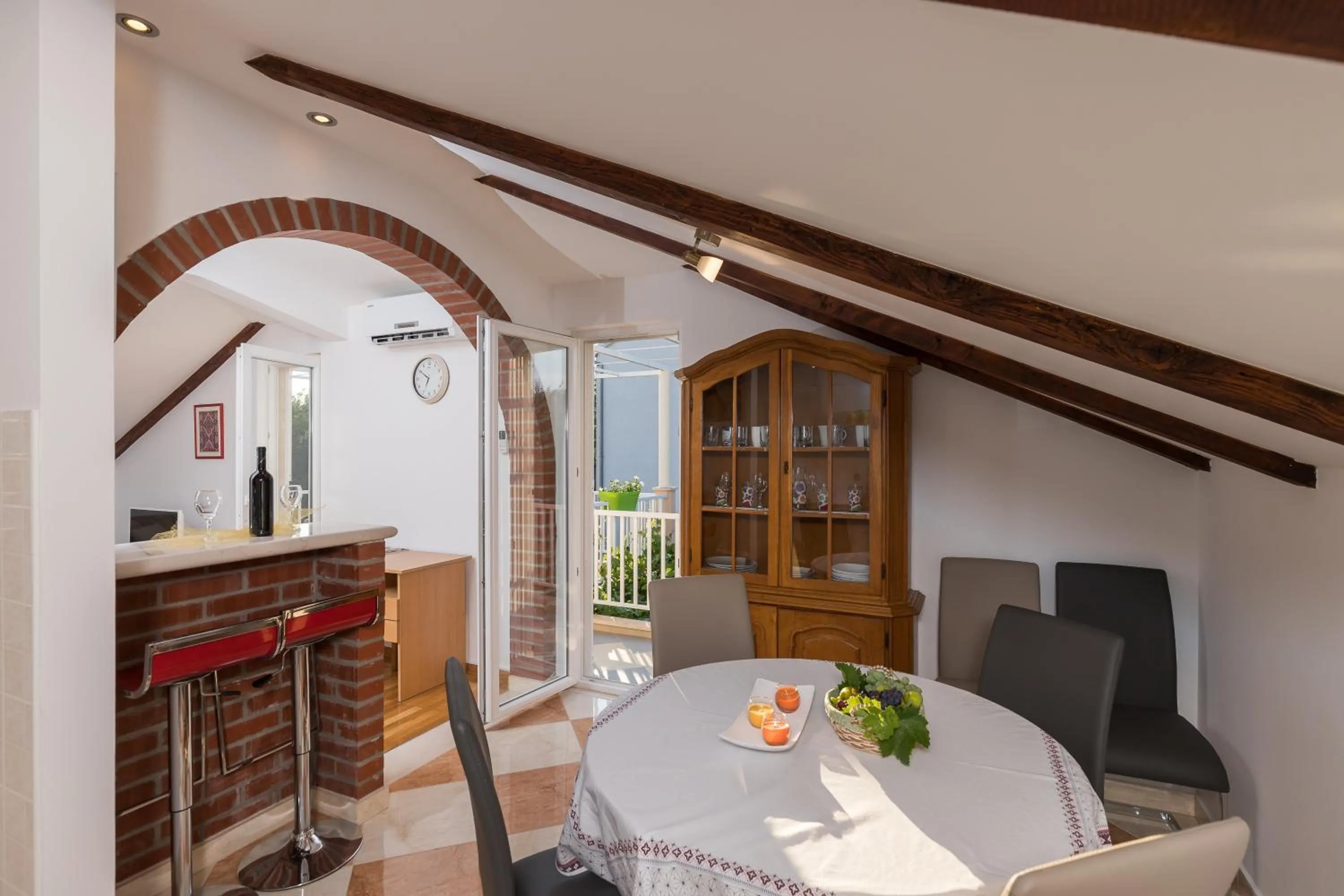 Dining area in Apartment Zora